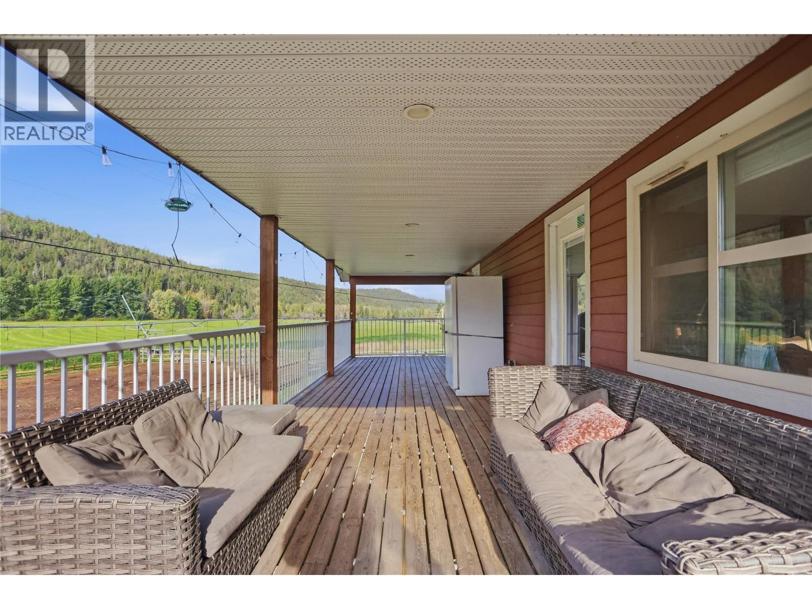 2321 Peterson Road, Merritt, British Columbia  V1K 1B8 - Photo 13 - 10402044