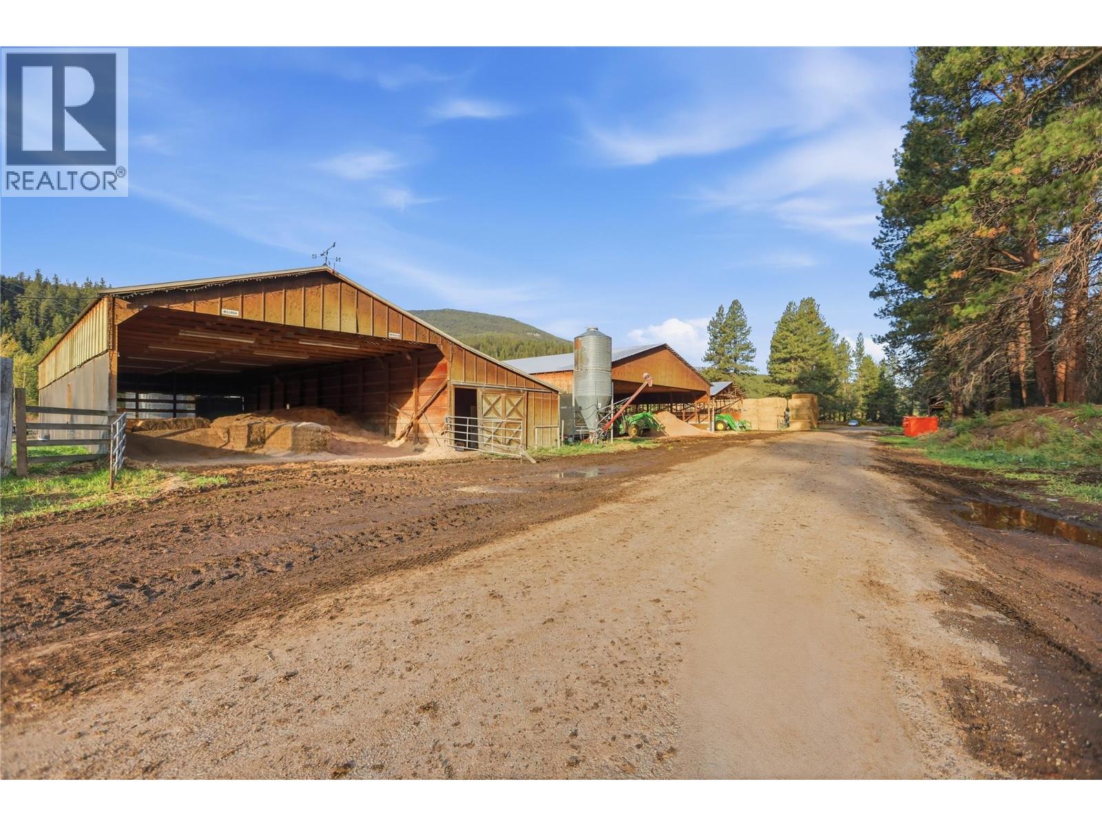 2321 Peterson Road, Merritt, British Columbia  V1K 1B8 - Photo 37 - 10402044
