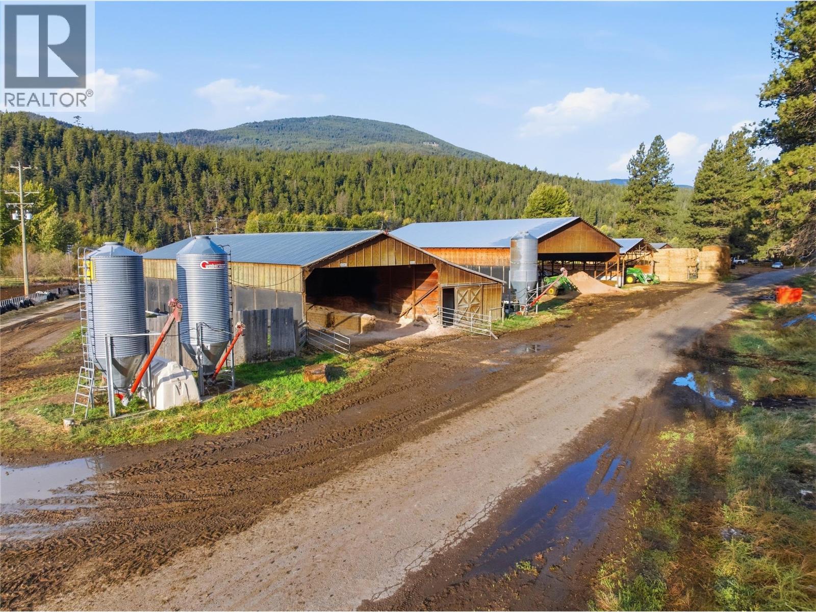 2321 Peterson Road, Merritt, British Columbia  V1K 1B8 - Photo 8 - 10402044