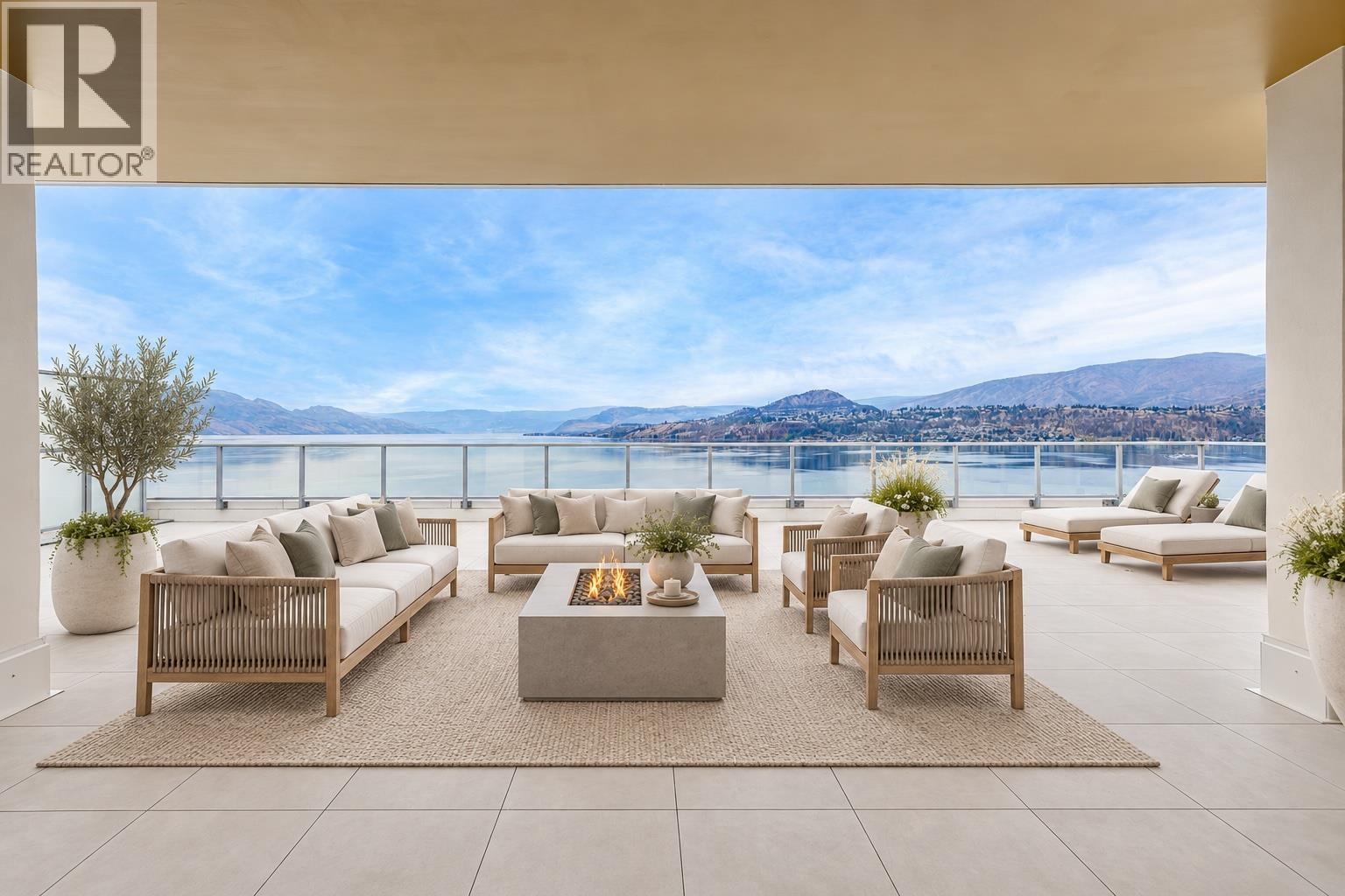3300 Lakeshore Road Unit# Ph1406, Kelowna, British Columbia  V1W 0J9 - Photo 2 - 10401918