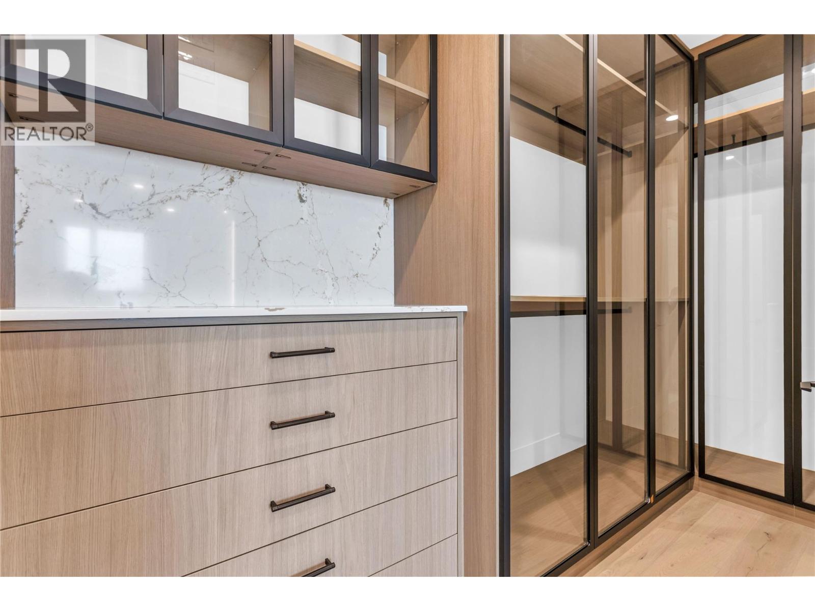 3300 Lakeshore Road Unit# Ph1406, Kelowna, British Columbia  V1W 0J9 - Photo 44 - 10401918