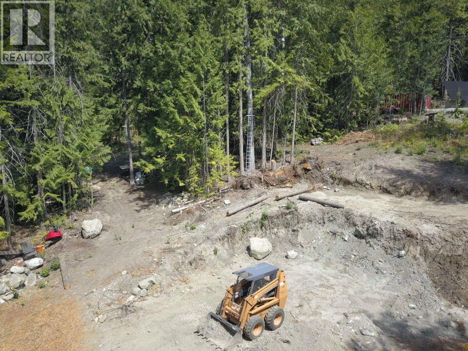 5780 Hartnell Road, Vernon, British Columbia  V1B 3J5 - Photo 7 - 10402501