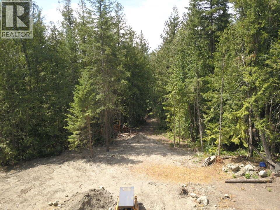 5780 Hartnell Road, Vernon, British Columbia  V1B 3J5 - Photo 8 - 10402501