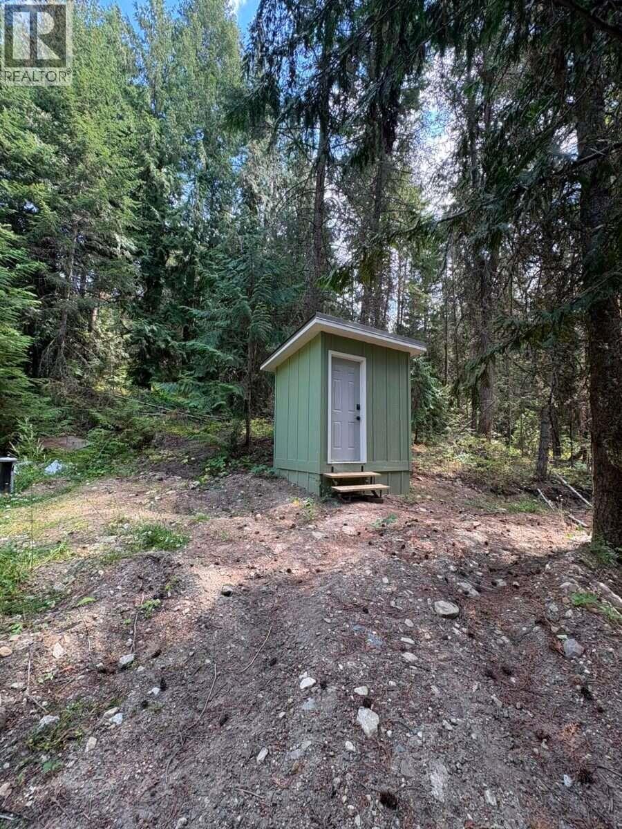 5780 Hartnell Road, Vernon, British Columbia  V1B 3J5 - Photo 9 - 10402501