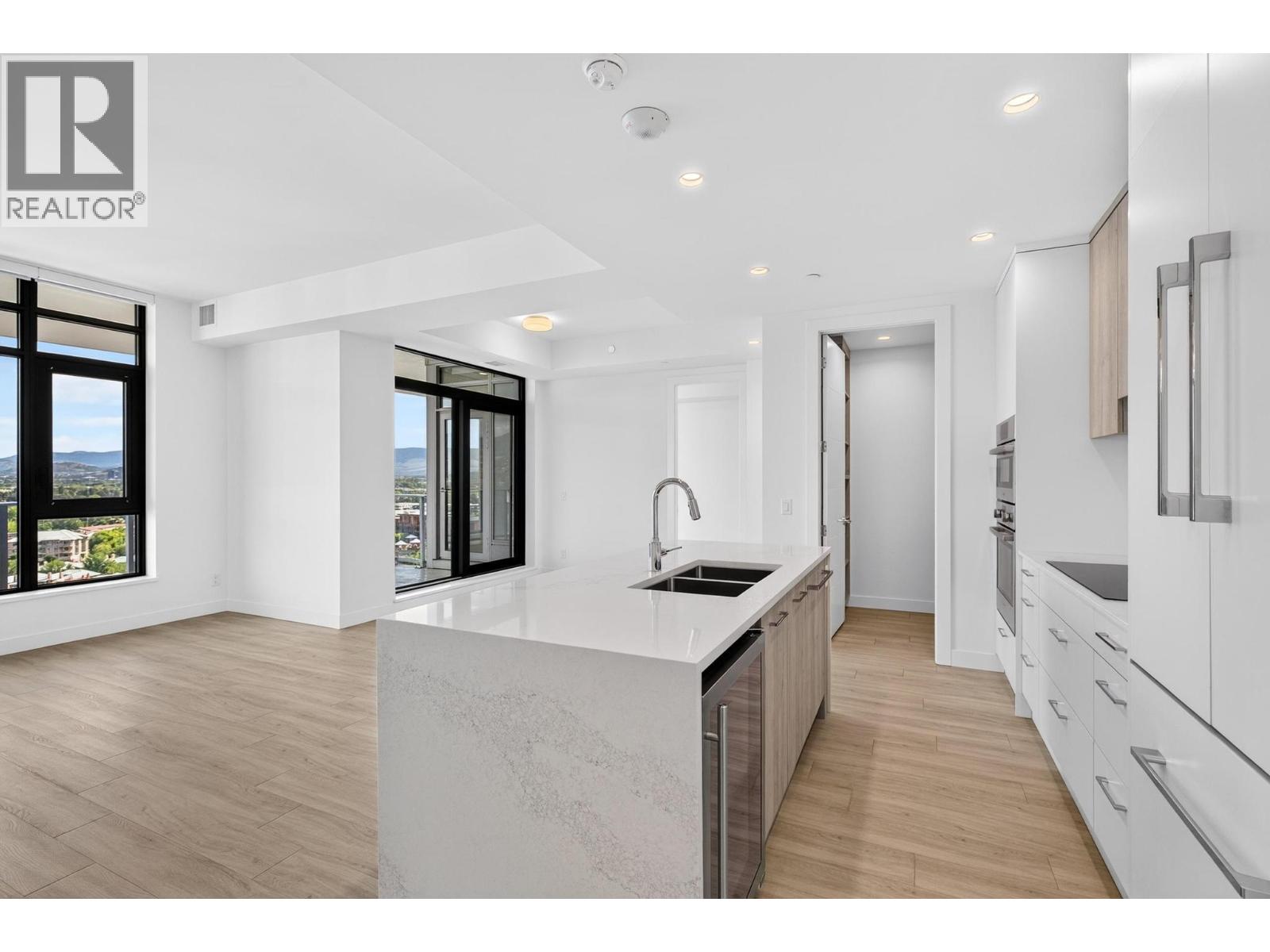 3699 Capozzi Road Unit# Ph6, Kelowna, British Columbia  V1W 3L2 - Photo 7 - 10402355