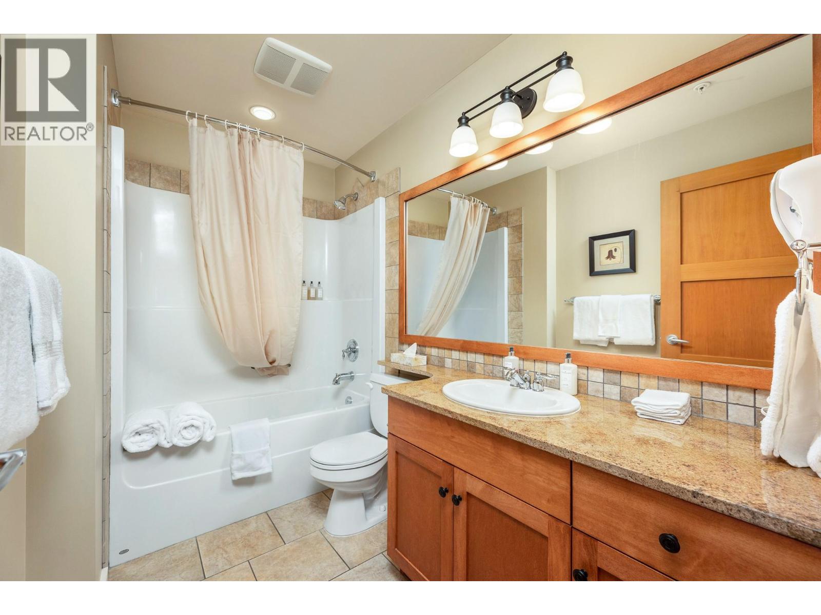 170 Silver Lode Lane Lane Unit# 304, Silver Star, British Columbia  V1B 3M1 - Photo 14 - 10401720