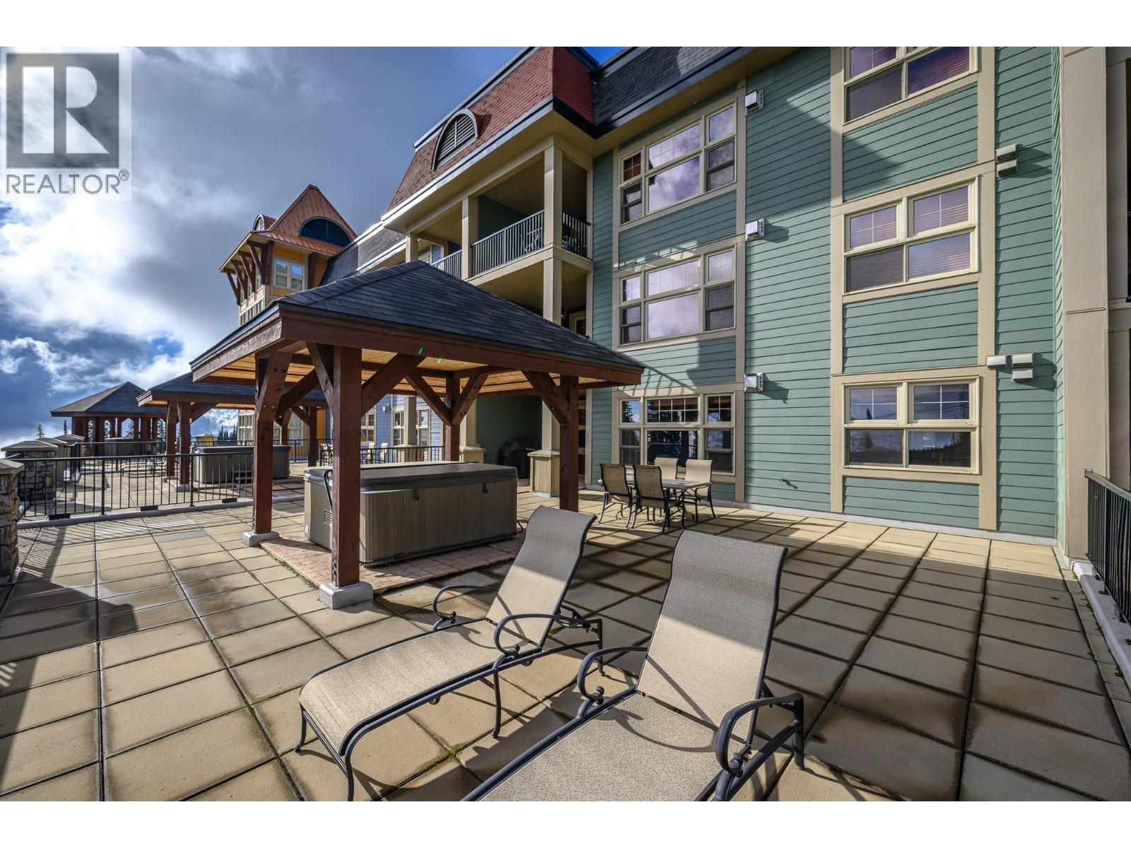 170 Silver Lode Lane Lane Unit# 304, Silver Star, British Columbia  V1B 3M1 - Photo 22 - 10401720