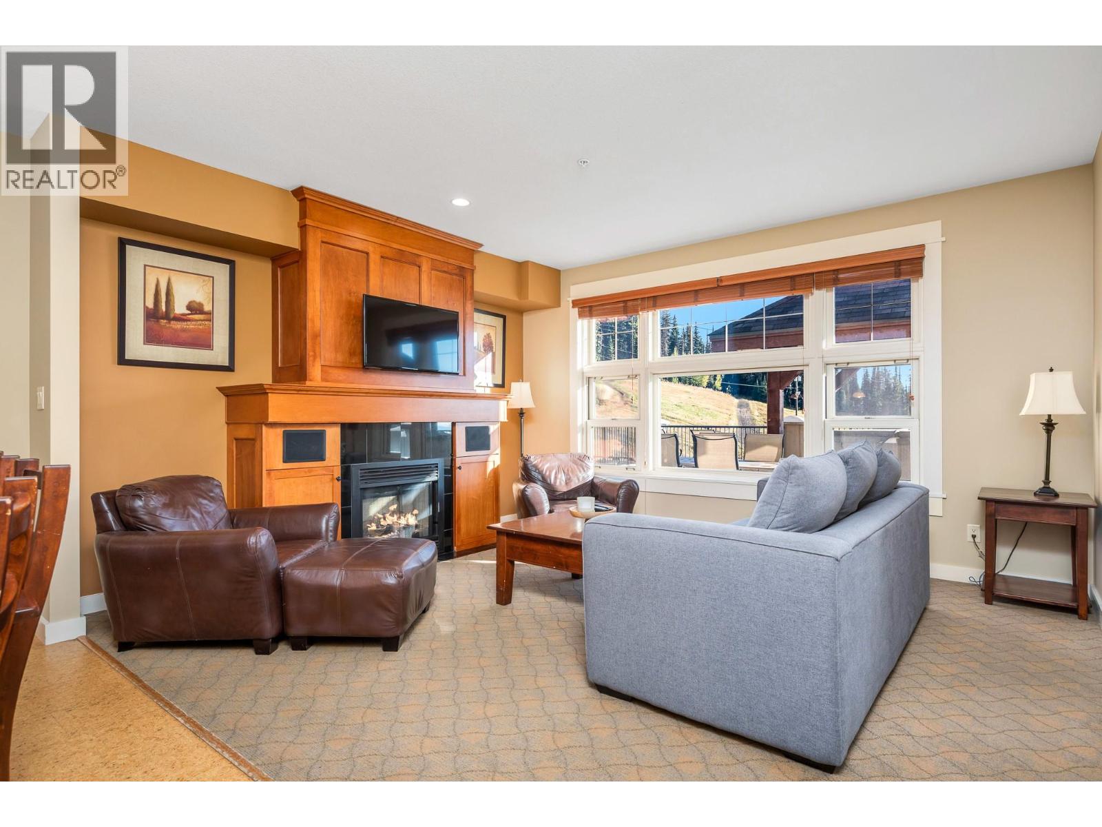 170 Silver Lode Lane Lane Unit# 304, Silver Star, British Columbia  V1B 3M1 - Photo 7 - 10401720