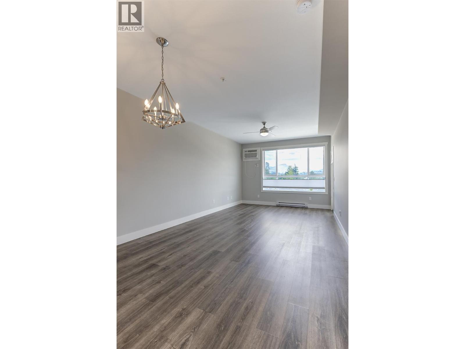 3090 Burtch Road Unit# 212, Kelowna, British Columbia  V1W 5G9 - Photo 14 - 10402412