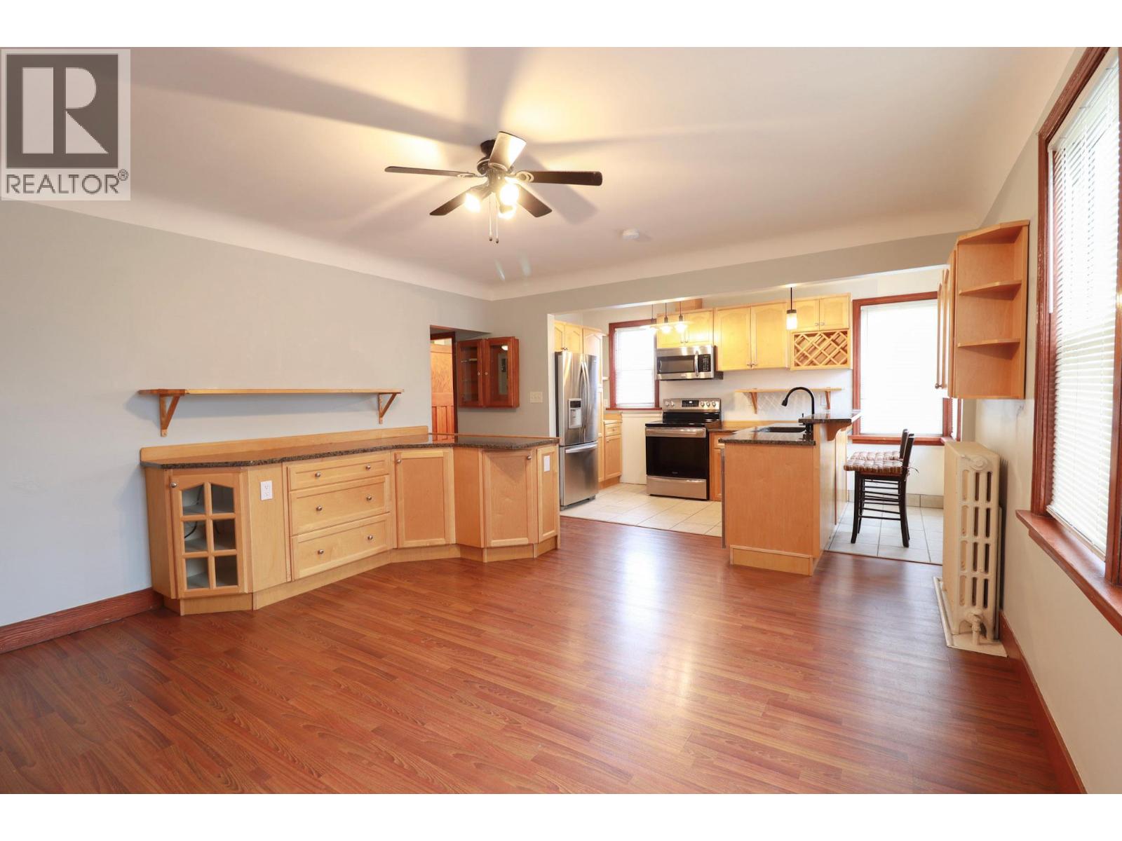 156 Nanaimo Avenue E, Penticton, British Columbia  V2A 1M4 - Photo 7 - 10402298