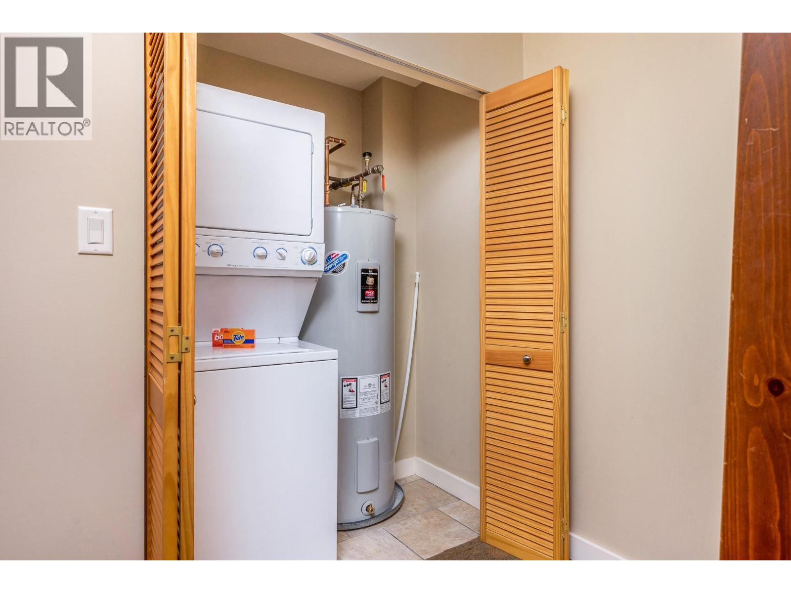 170 Silver Lode Lane Lane Unit# 105, Silver Star, British Columbia  V1B 3M1 - Photo 12 - 10401721