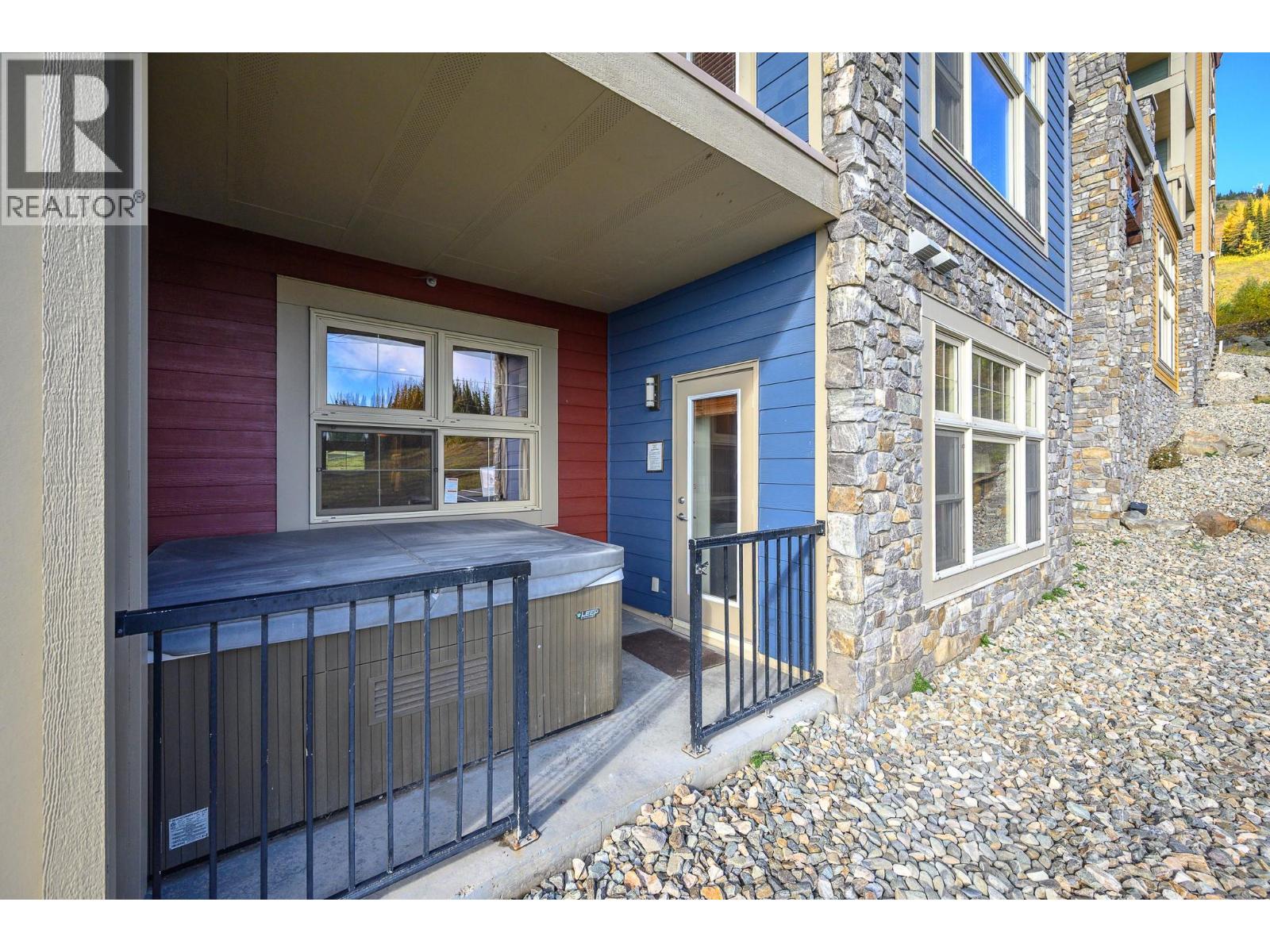 170 Silver Lode Lane Lane Unit# 105, Silver Star, British Columbia  V1B 3M1 - Photo 16 - 10401721