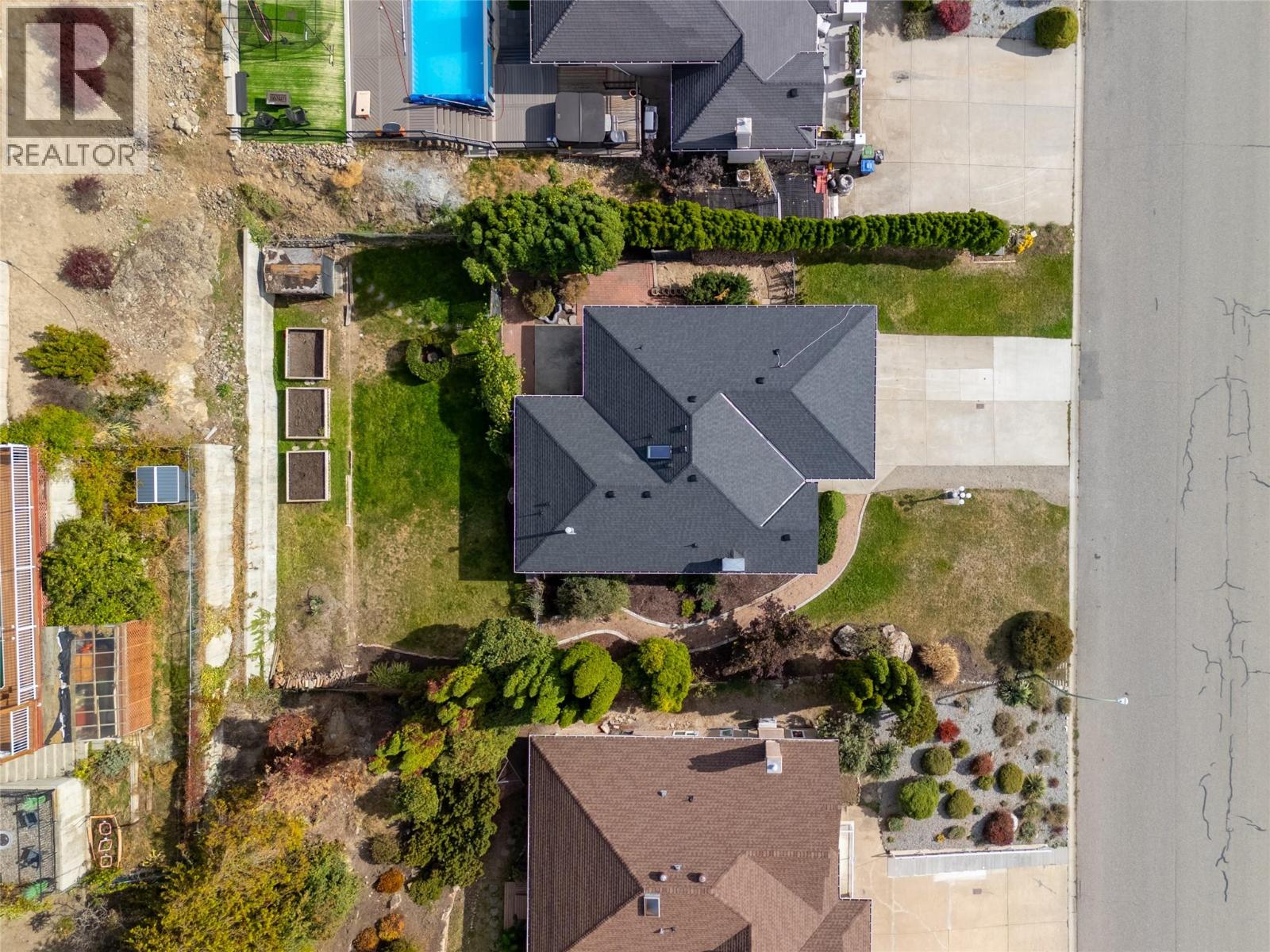 657 Royal View Drive, Kelowna, British Columbia  V1Y 9K5 - Photo 10 - 10402296