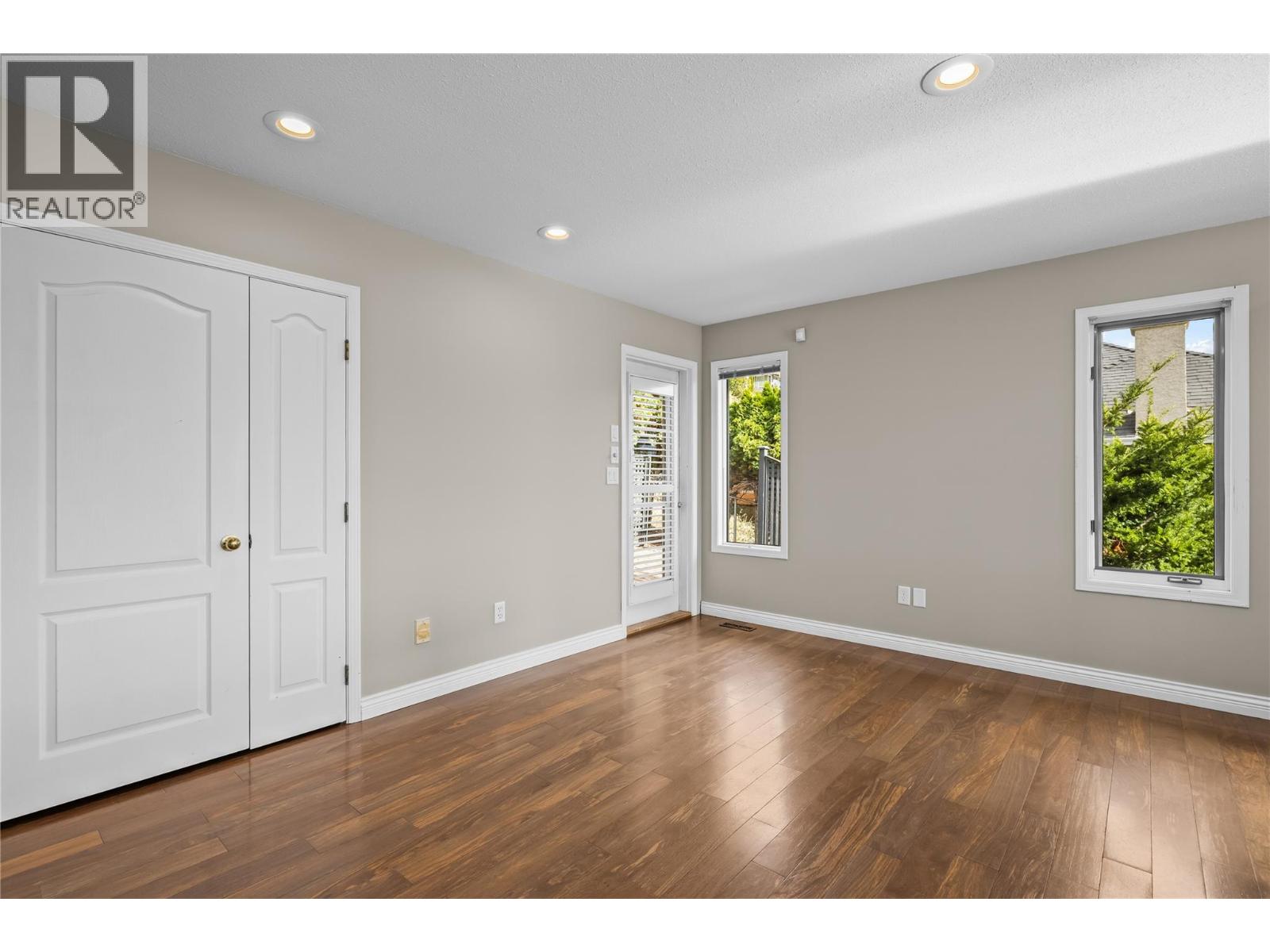 657 Royal View Drive, Kelowna, British Columbia  V1Y 9K5 - Photo 36 - 10402296