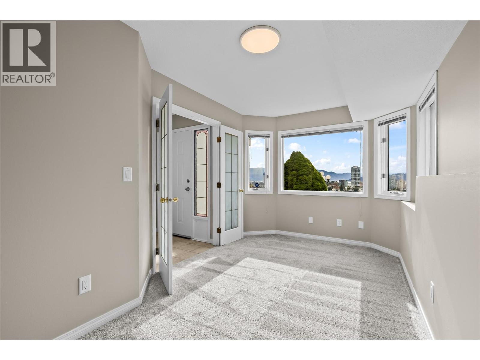 657 Royal View Drive, Kelowna, British Columbia  V1Y 9K5 - Photo 58 - 10402296