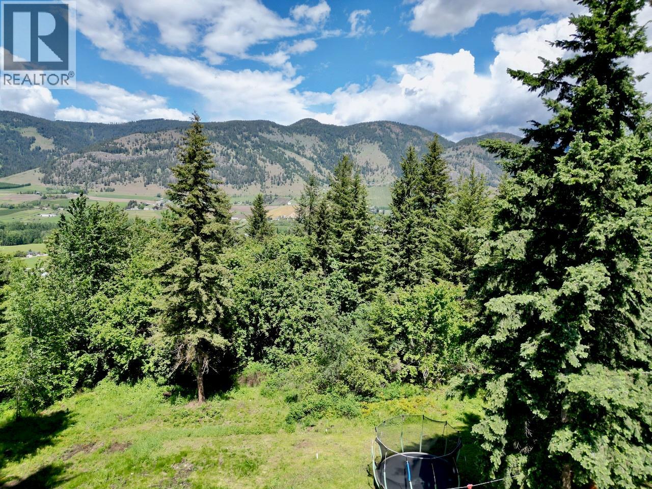 4006 Coachwood Close, Coldstream, British Columbia  V1B 3Y4 - Photo 17 - 10402466