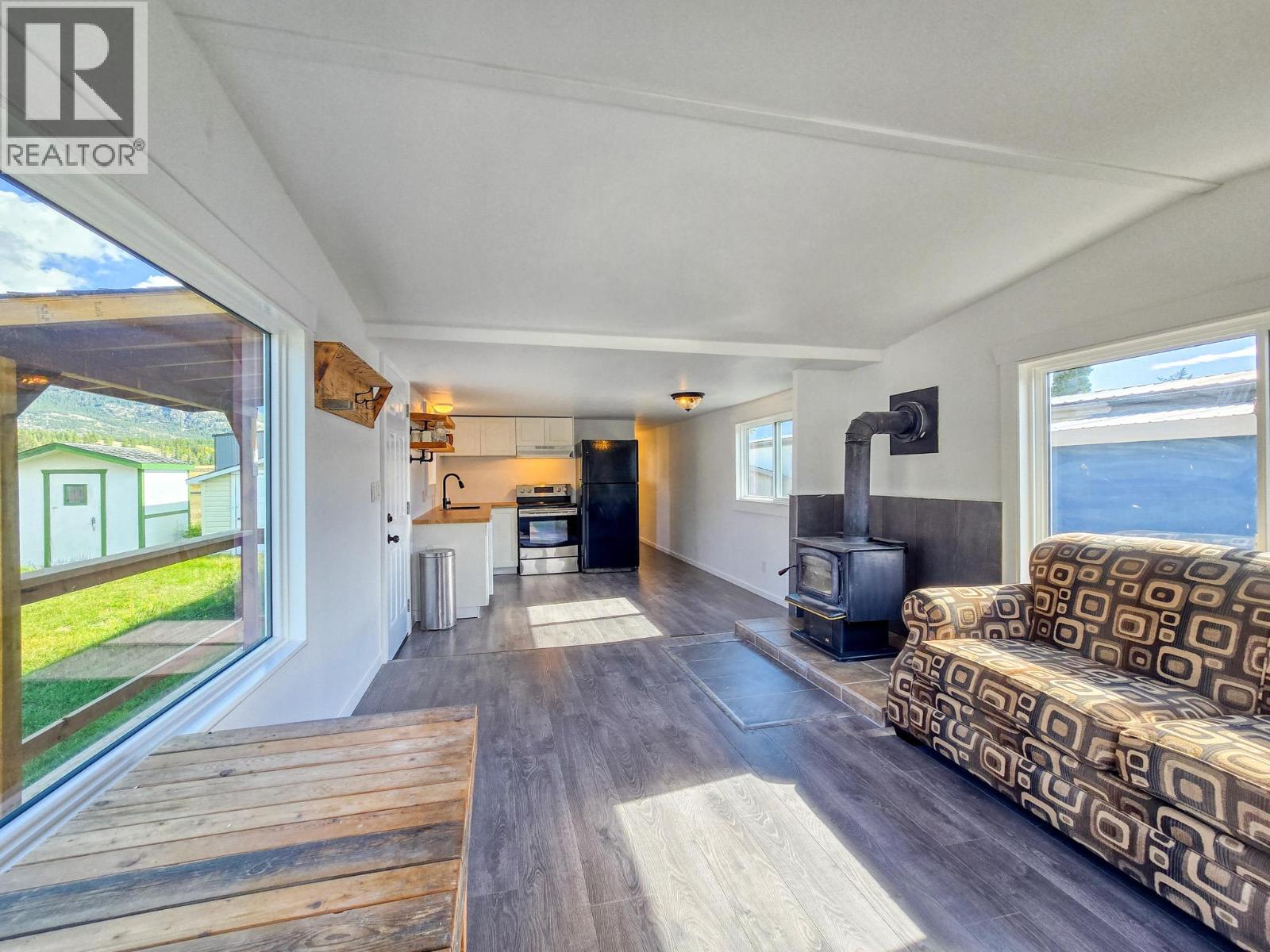 4775 Wood Lane Unit# 30, Windermere, British Columbia  V0B 2L2 - Photo 17 - 10402328