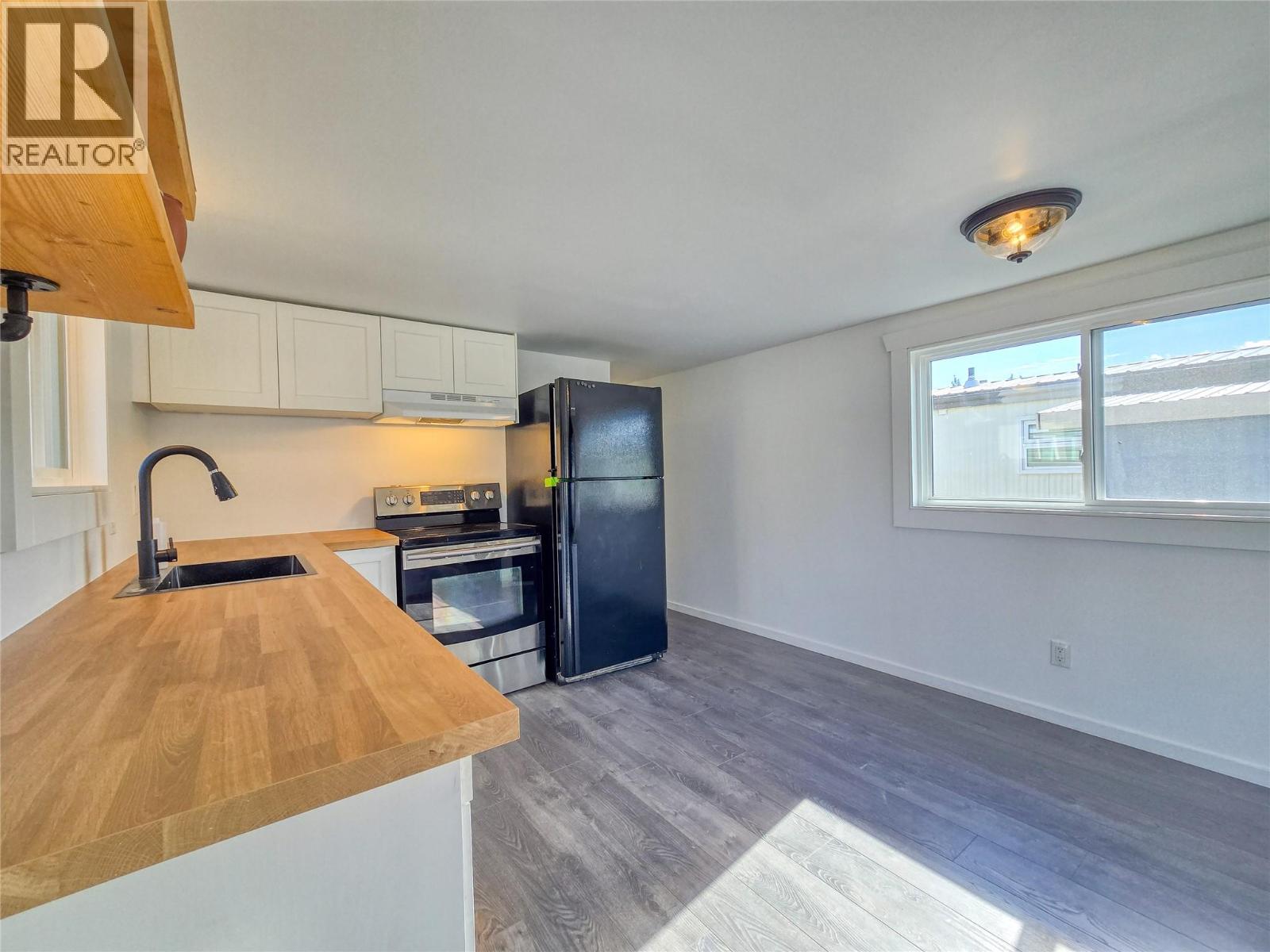 4775 Wood Lane Unit# 30, Windermere, British Columbia  V0B 2L2 - Photo 18 - 10402328