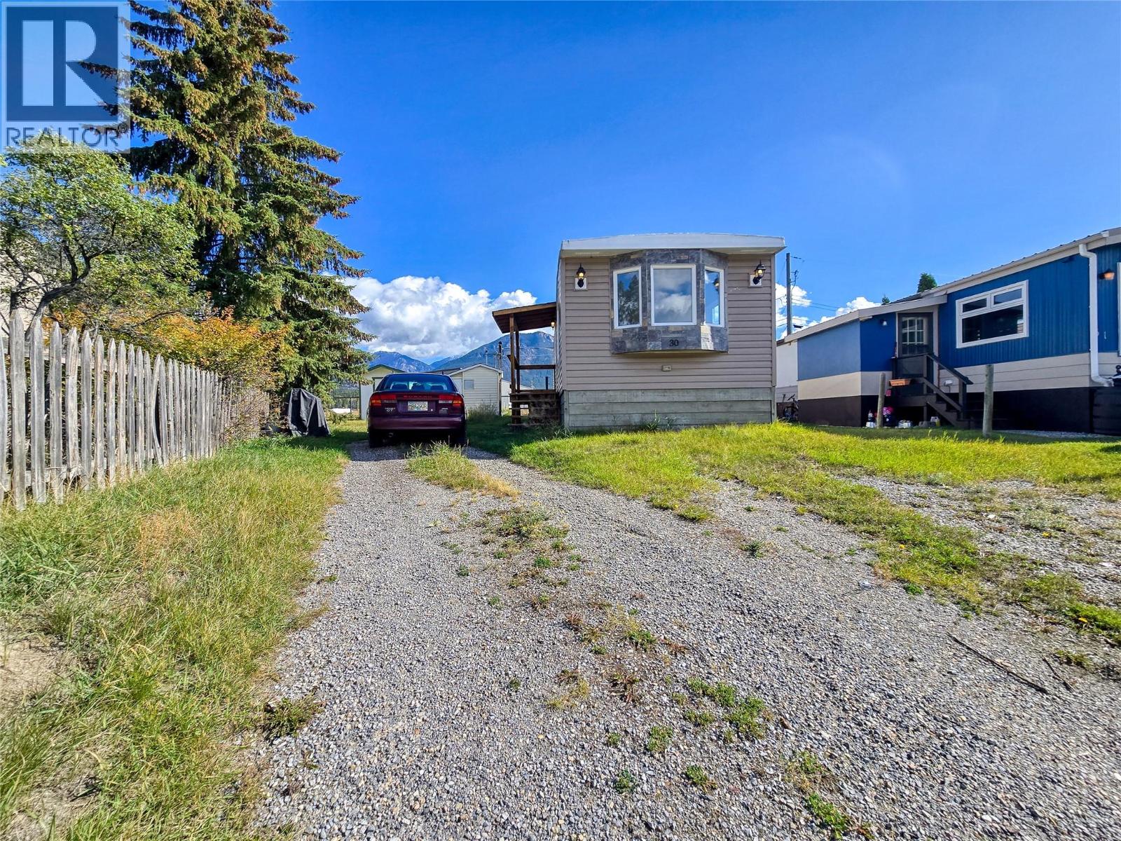 4775 Wood Lane Unit# 30, Windermere, British Columbia  V0B 2L2 - Photo 34 - 10402328