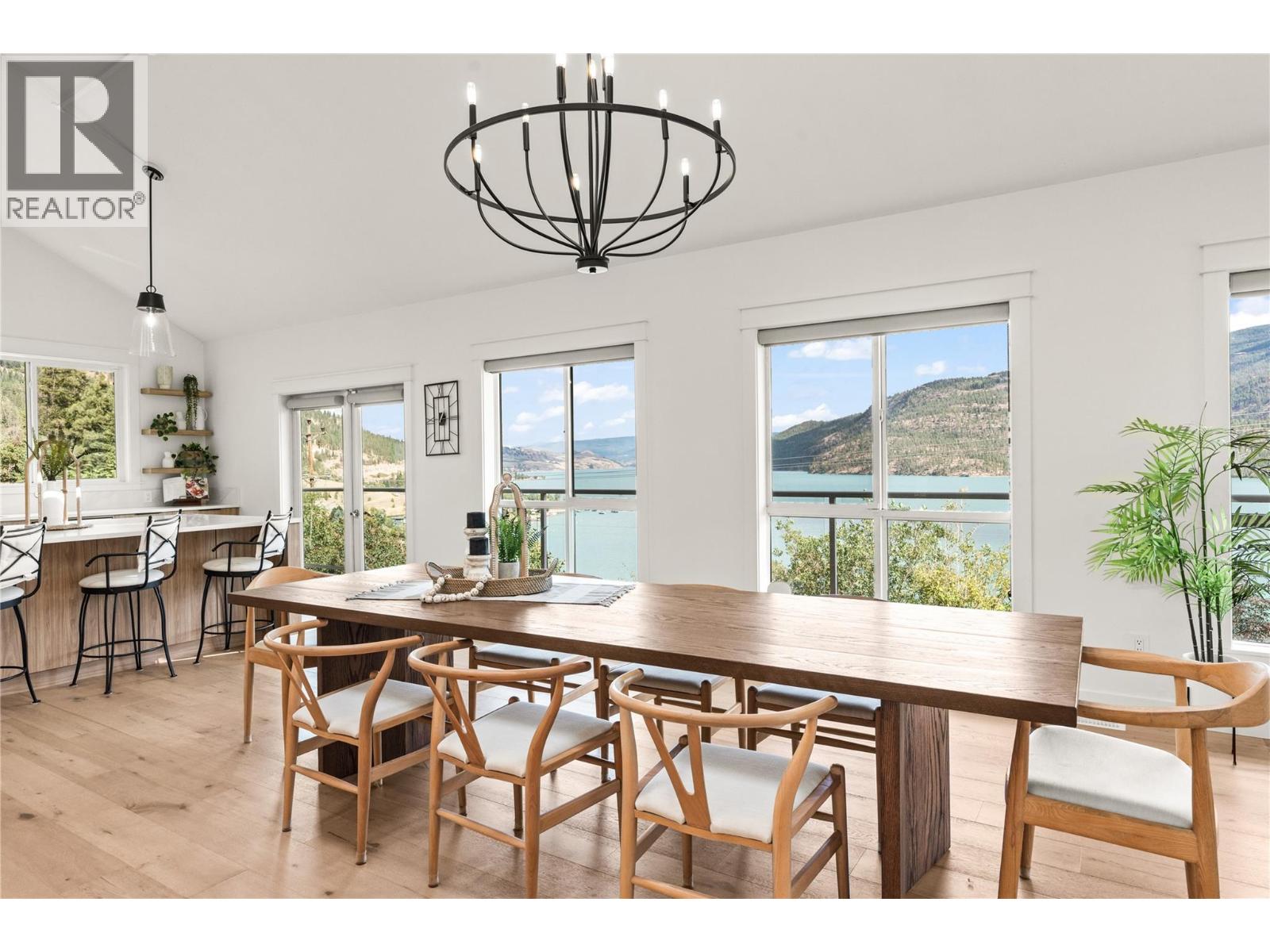16904 Gatzke Road, Lake Country, British Columbia  V4V 2J1 - Photo 1 - 10396767