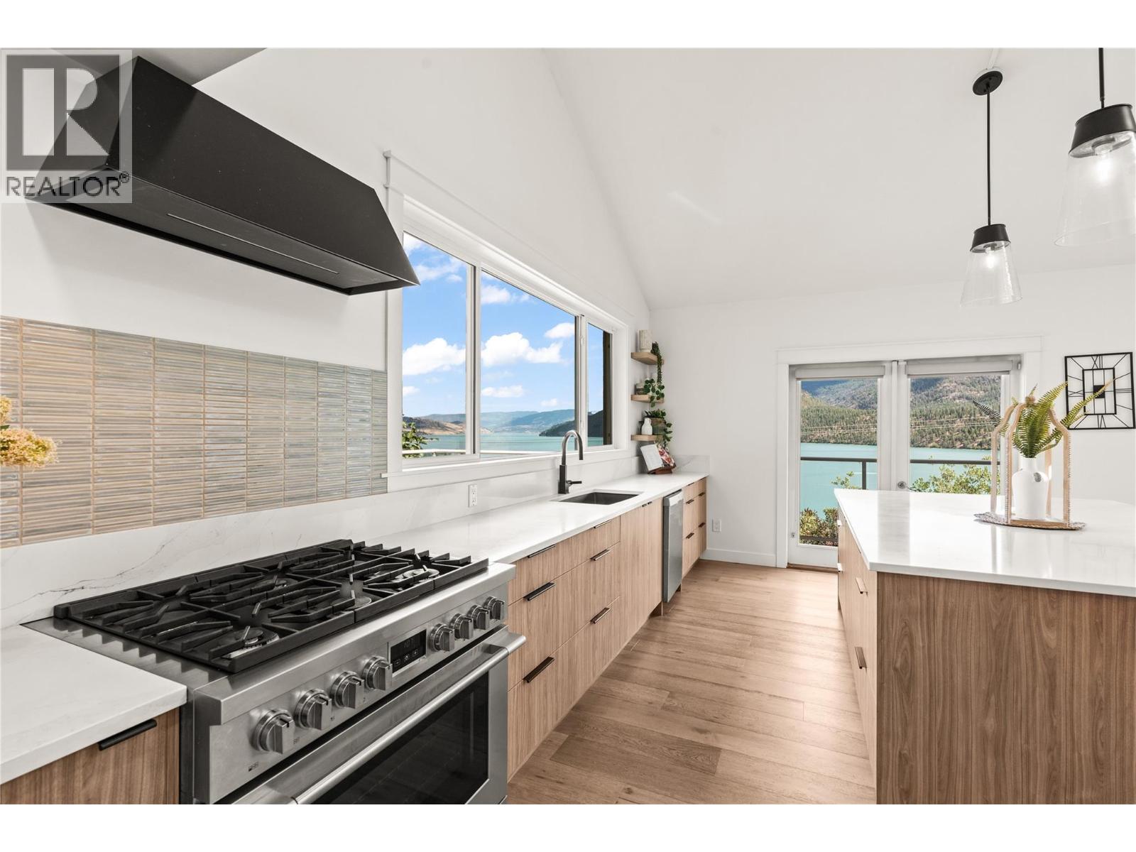 16904 Gatzke Road, Lake Country, British Columbia  V4V 2J1 - Photo 13 - 10396767