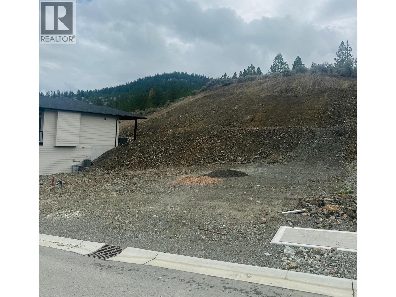 2189 Galore Crescent, Kamloops, British Columbia  V2E 0E4 - Photo 5 - 10402060