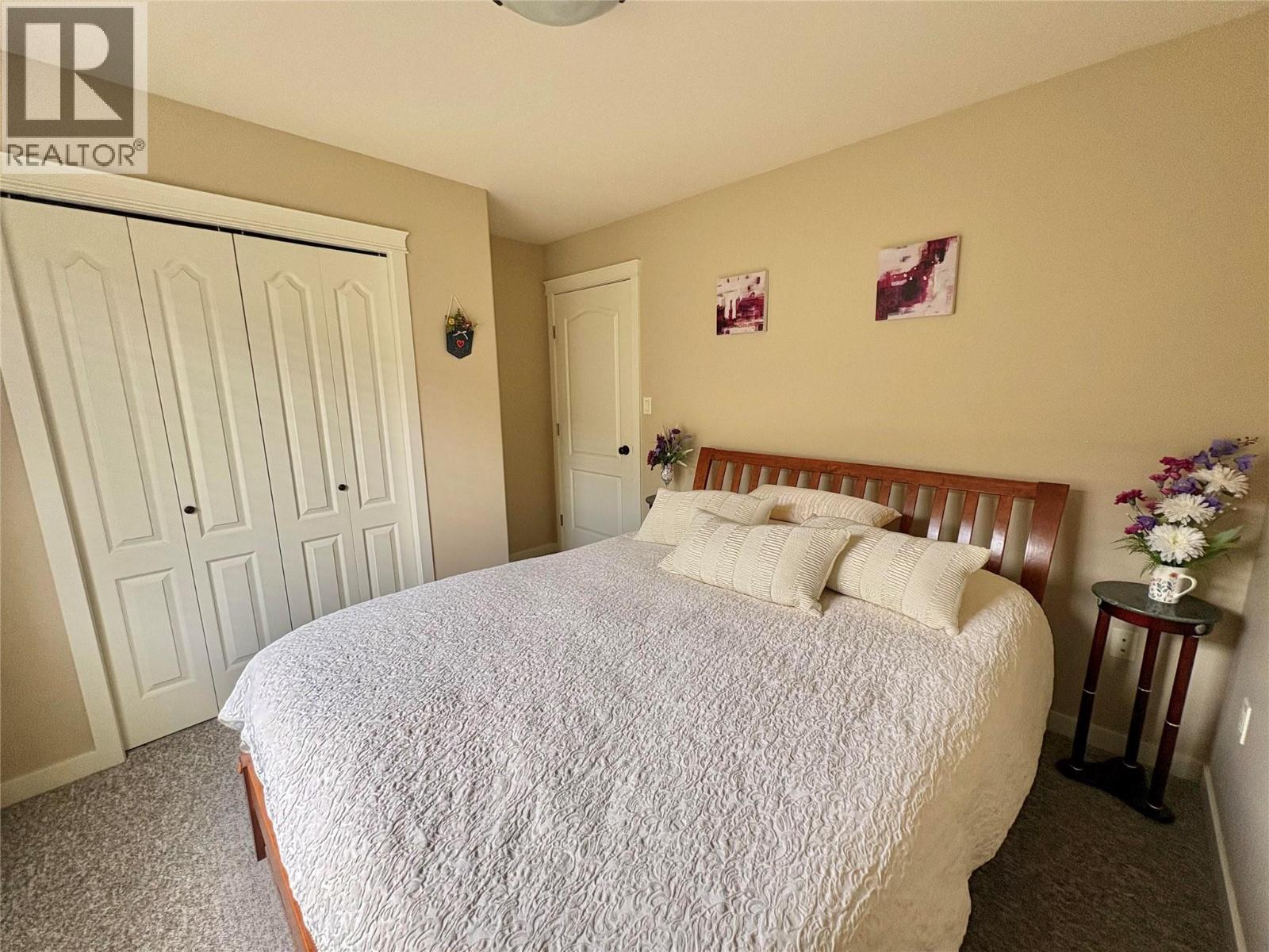 6940 Cabernet Place, Oliver, British Columbia  V0H 1T4 - Photo 8 - 10402409