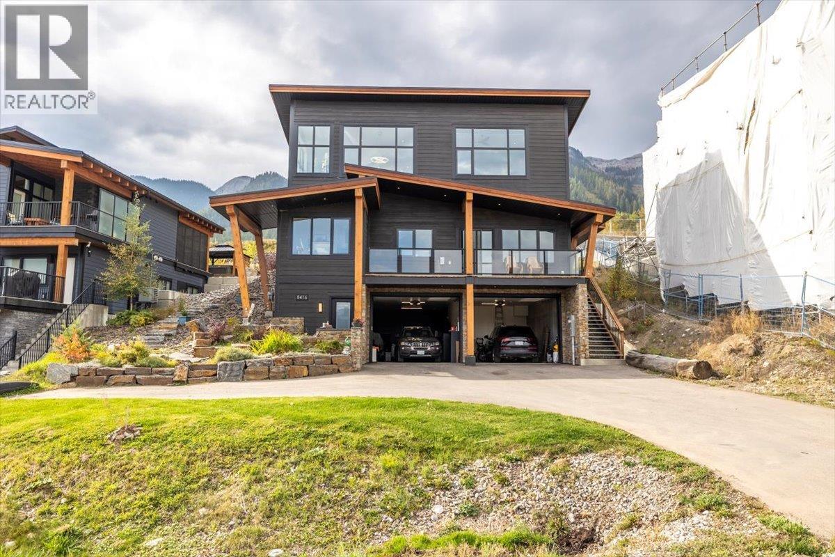 5416 Resort Drive, Fernie, British Columbia  V0B 1M6 - Photo 3 - 10402543