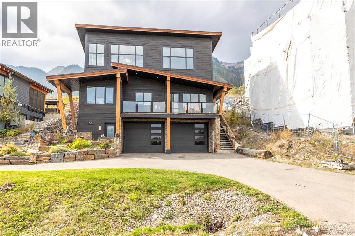 5416 Resort Drive, Fernie, British Columbia  V0B 1M6 - Photo 4 - 10402543