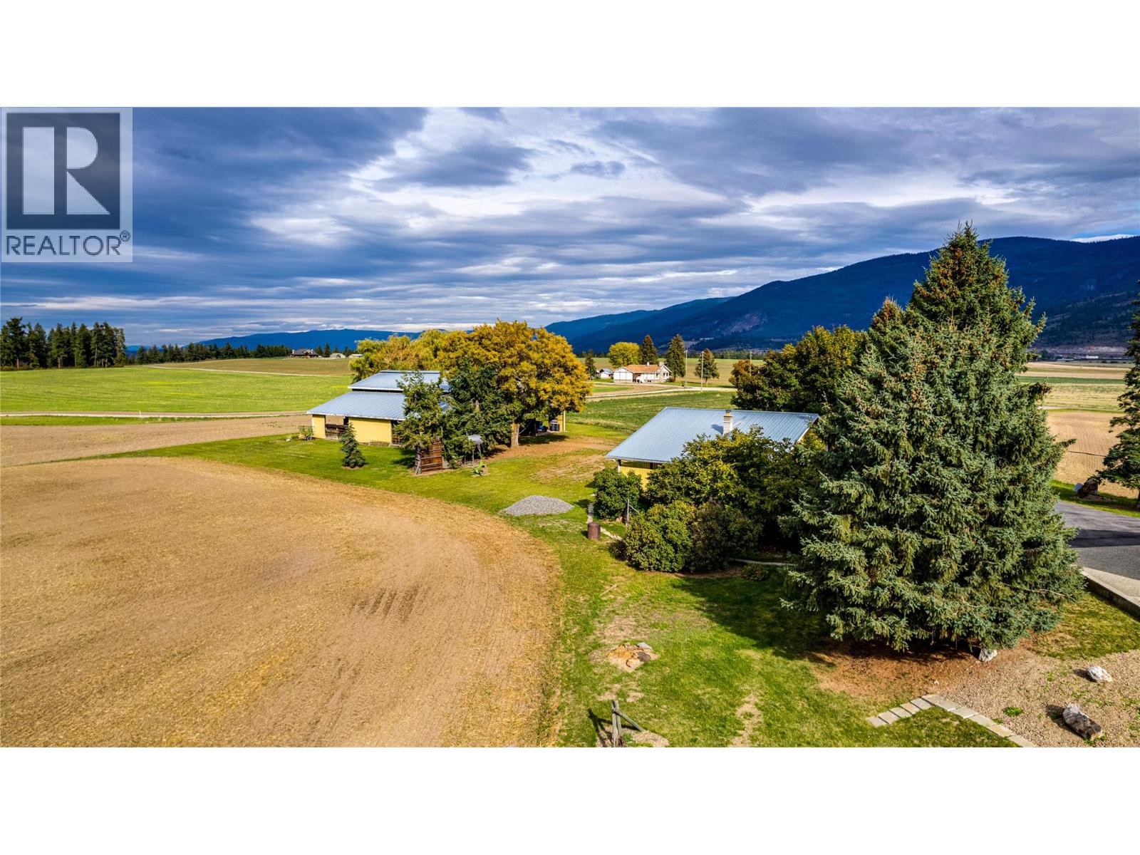 683 Clinton Road, Spallumcheen, British Columbia  V4Y 0P3 - Photo 20 - 10402165