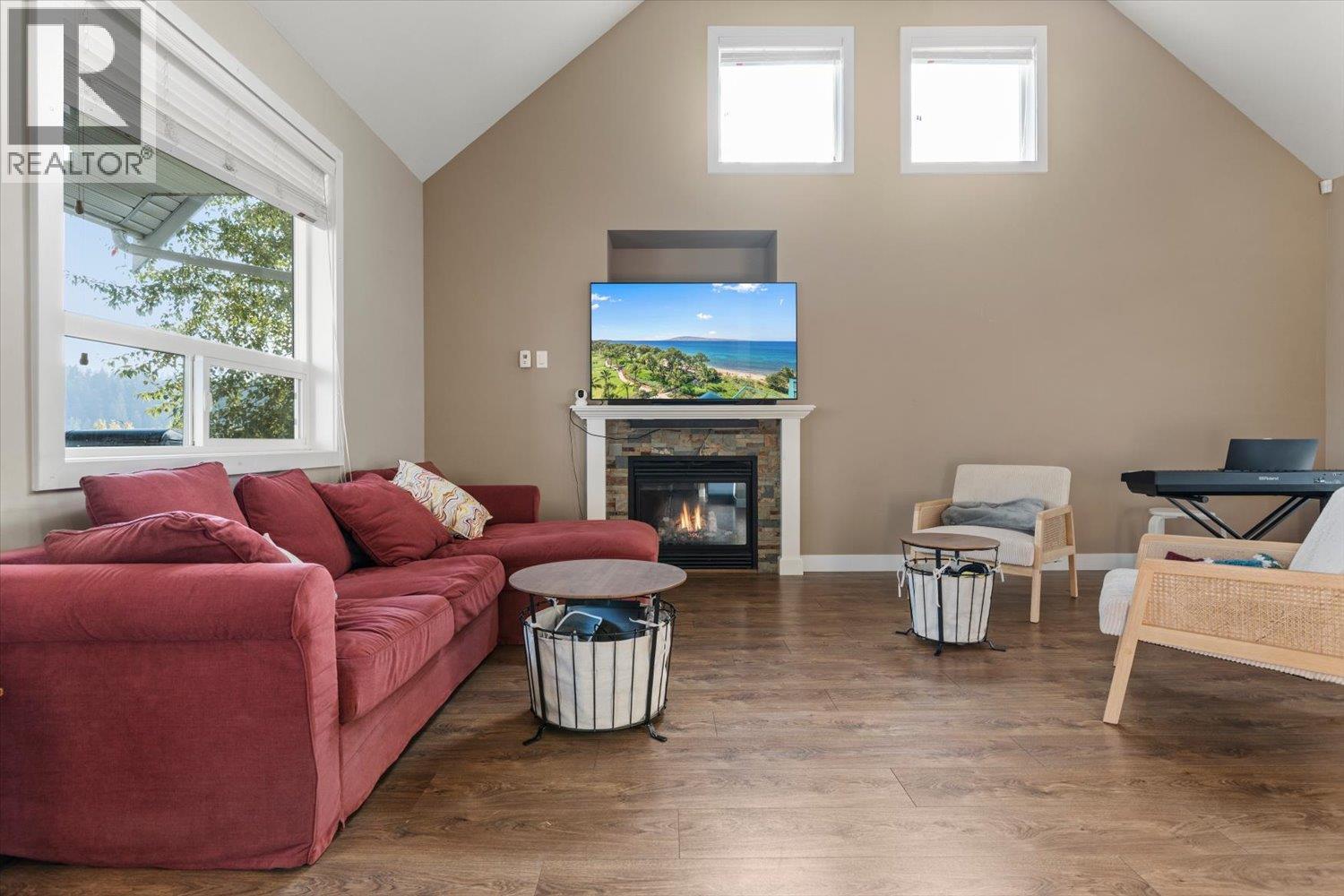 110 Copperhead Road, Princeton, British Columbia  V0X 1W0 - Photo 8 - 10402496