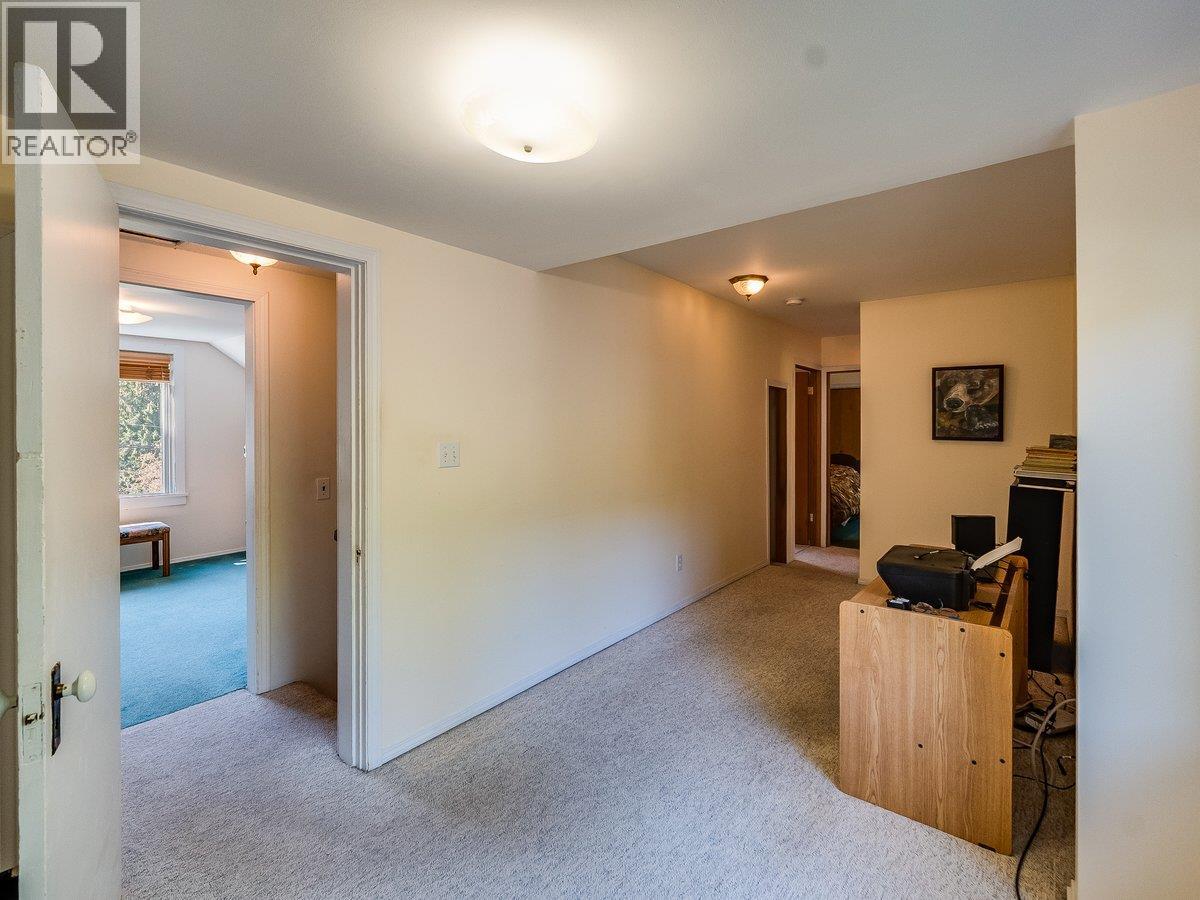 904 Fifth Street, Nelson, British Columbia  V1L 2X8 - Photo 30 - 10402421