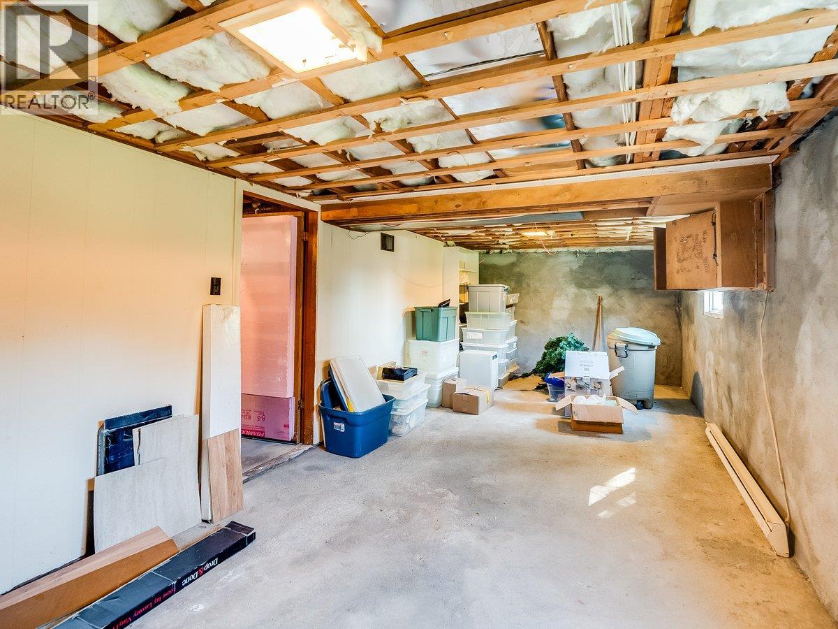 904 Fifth Street, Nelson, British Columbia  V1L 2X8 - Photo 41 - 10402421
