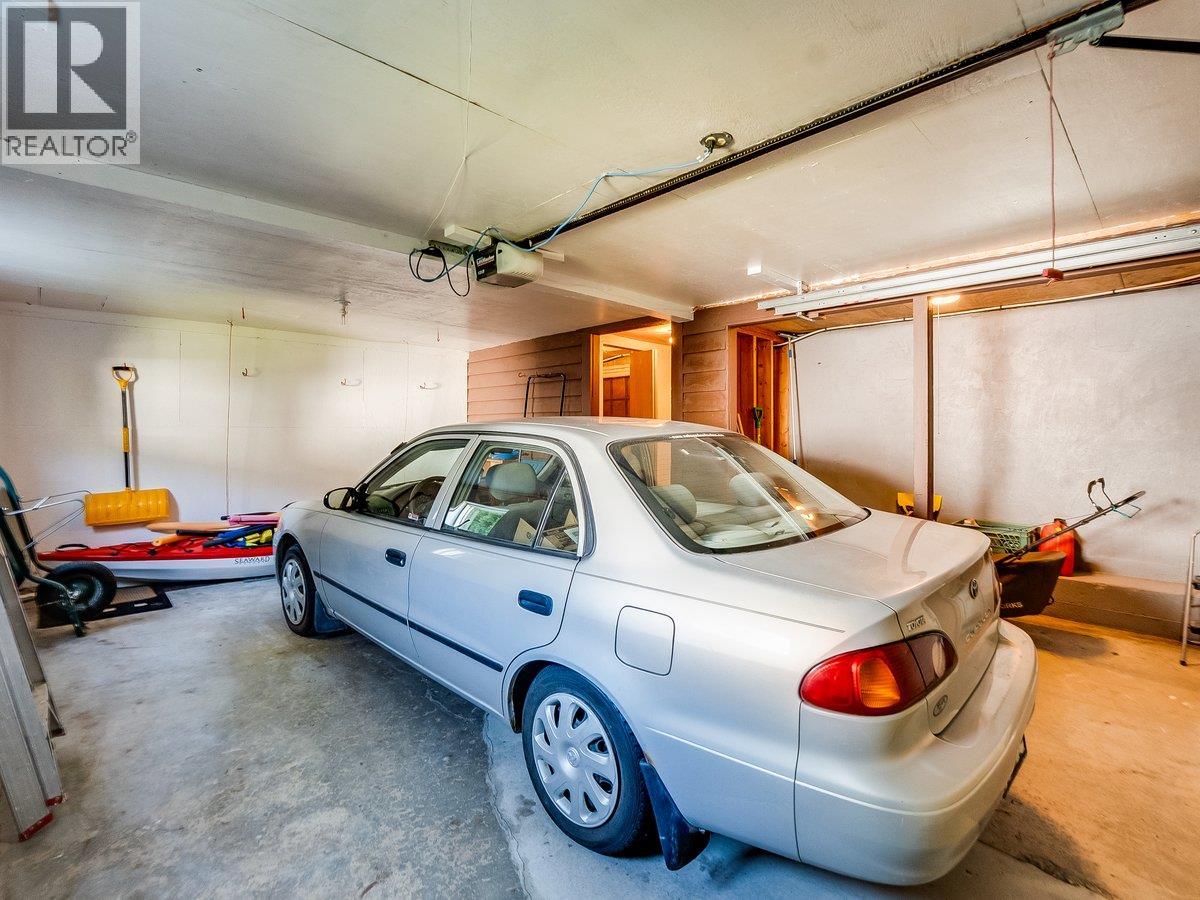 904 Fifth Street, Nelson, British Columbia  V1L 2X8 - Photo 50 - 10402421