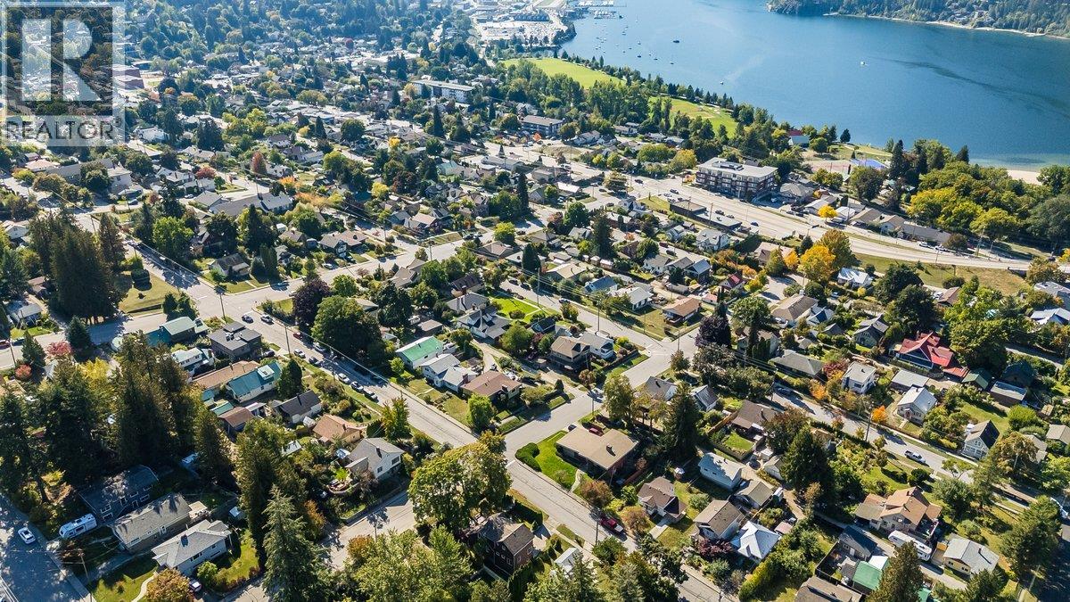 904 Fifth Street, Nelson, British Columbia  V1L 2X8 - Photo 54 - 10402421