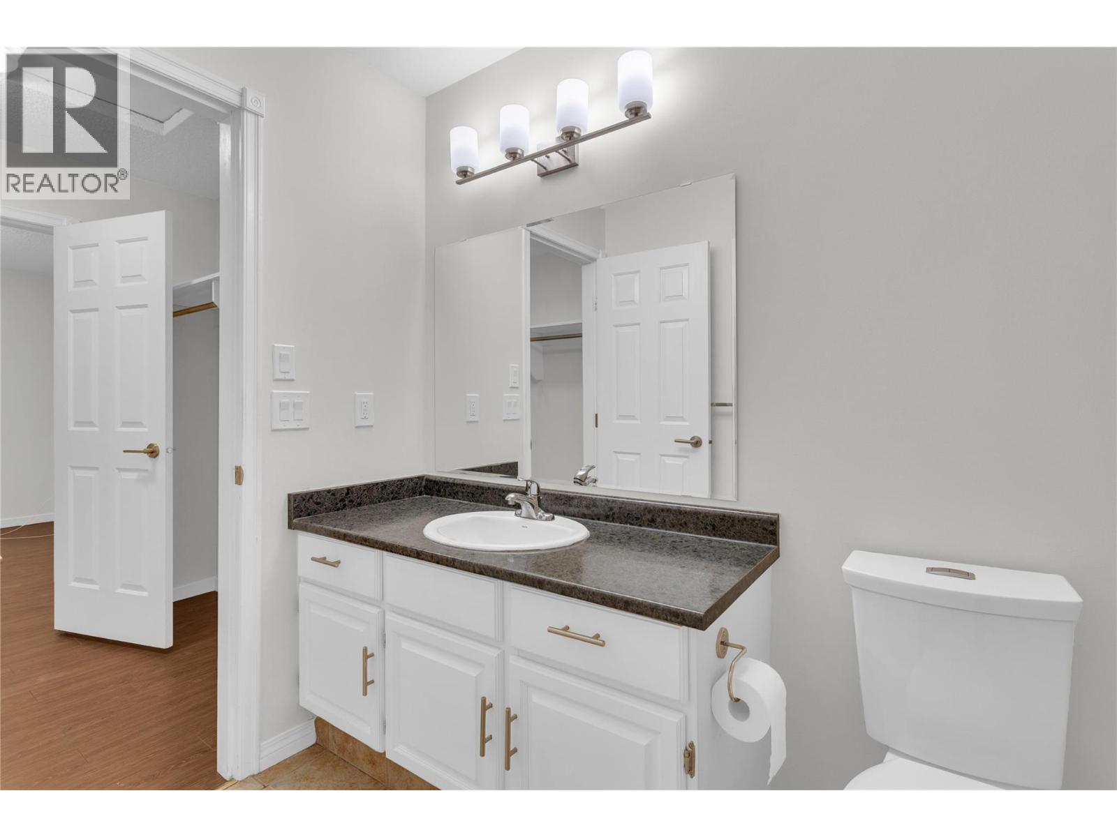 1675 Thayer Court Unit# 3, Kelowna, British Columbia  V1Y 8M2 - Photo 21 - 10401740