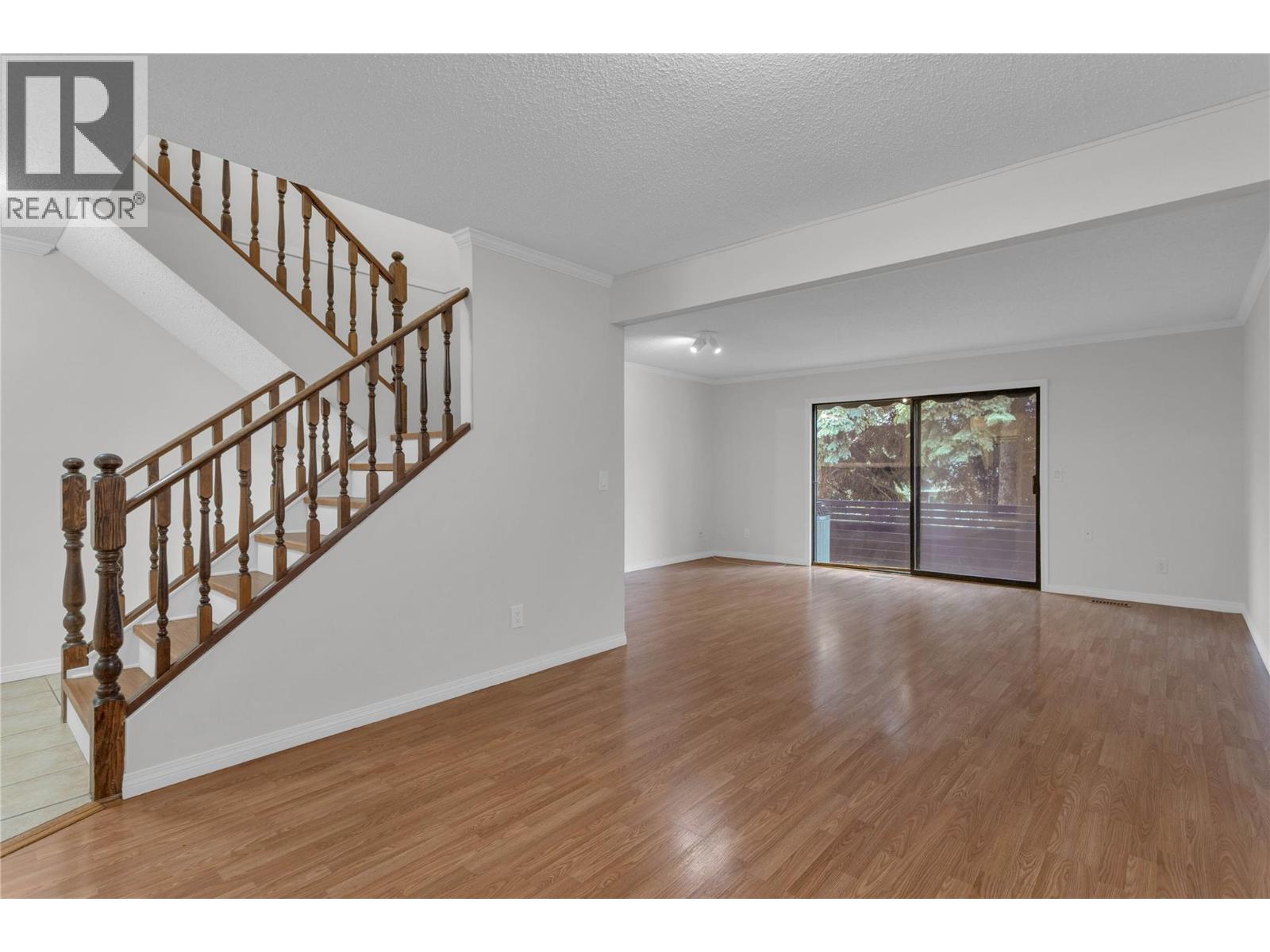 1675 Thayer Court Unit# 3, Kelowna, British Columbia  V1Y 8M2 - Photo 7 - 10401740