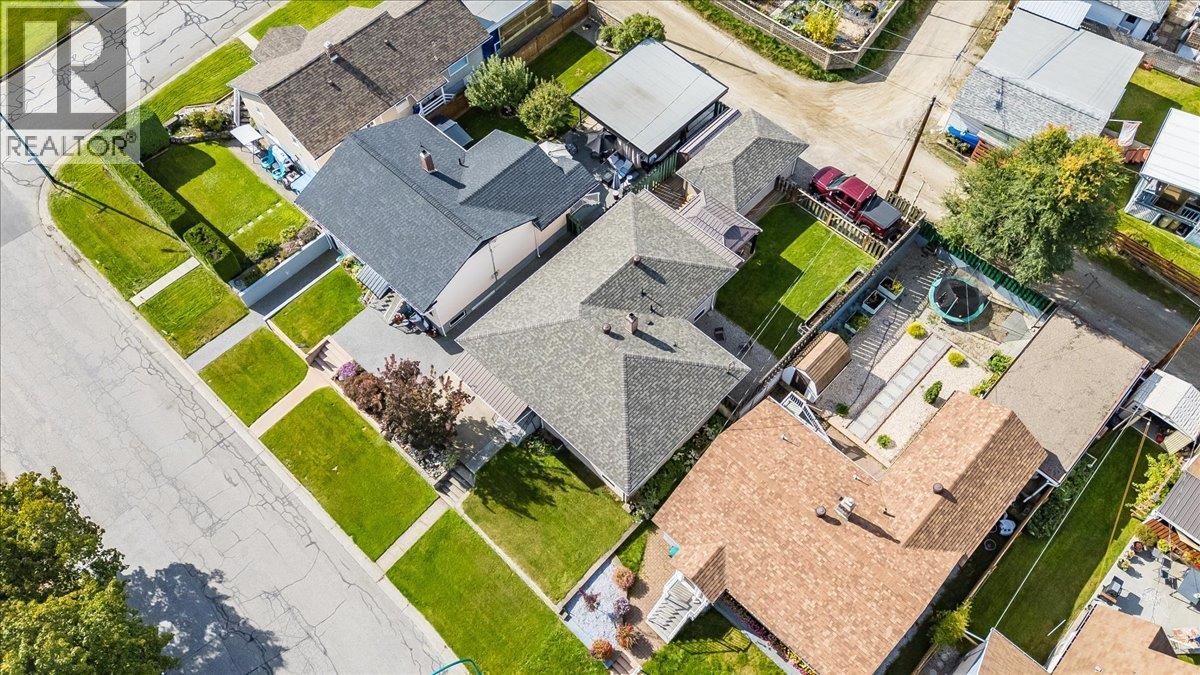14 Hillside Drive, Trail, British Columbia  V1R 1G5 - Photo 52 - 10401896