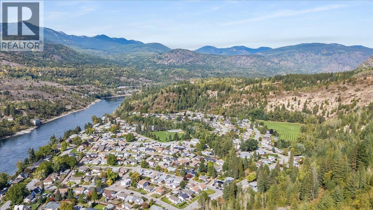 14 Hillside Drive, Trail, British Columbia  V1R 1G5 - Photo 56 - 10401896