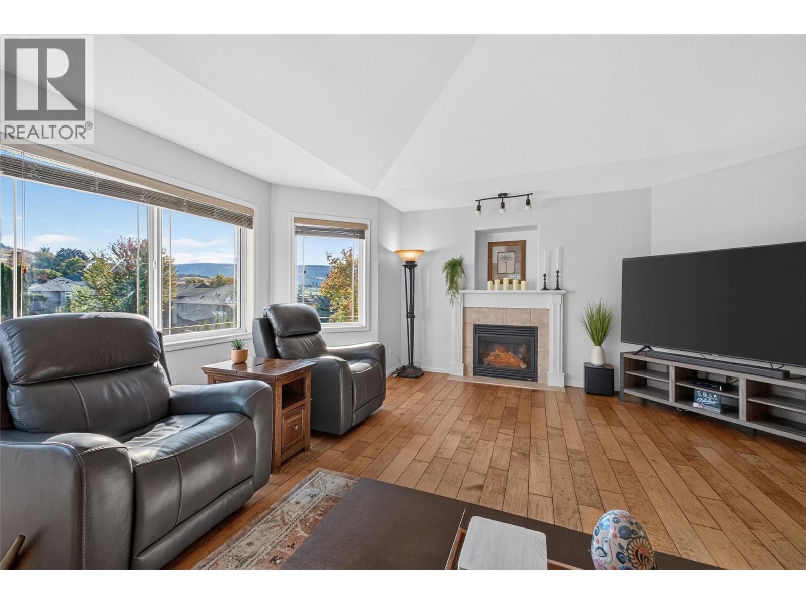 1380 Loseth Drive, Kelowna, British Columbia  V1P 1M8 - Photo 14 - 10402338