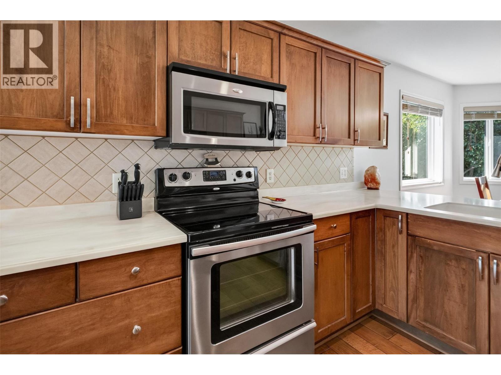 1380 Loseth Drive, Kelowna, British Columbia  V1P 1M8 - Photo 28 - 10402338