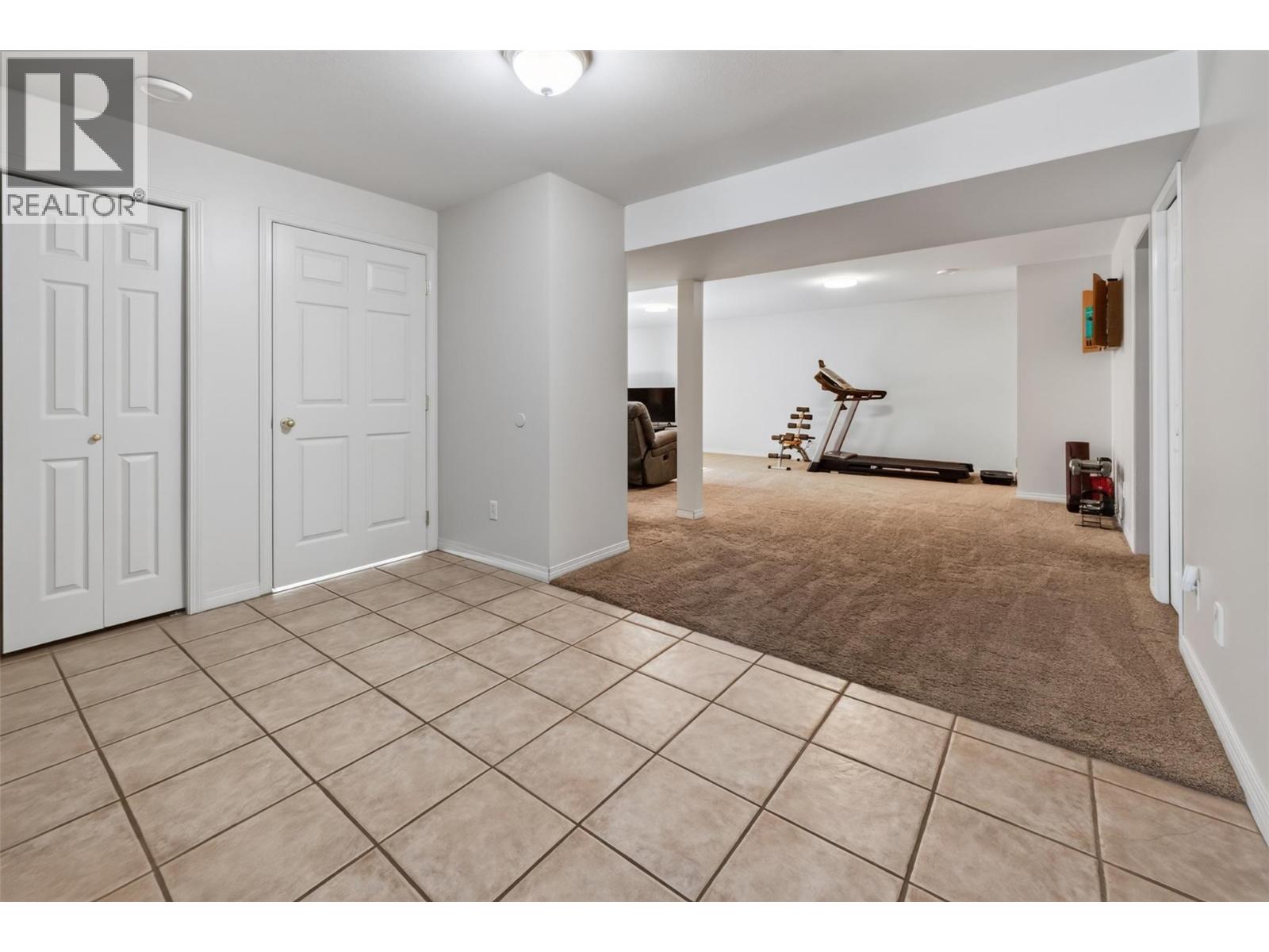 1380 Loseth Drive, Kelowna, British Columbia  V1P 1M8 - Photo 54 - 10402338