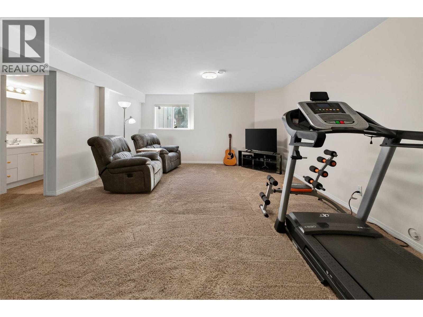 1380 Loseth Drive, Kelowna, British Columbia  V1P 1M8 - Photo 58 - 10402338