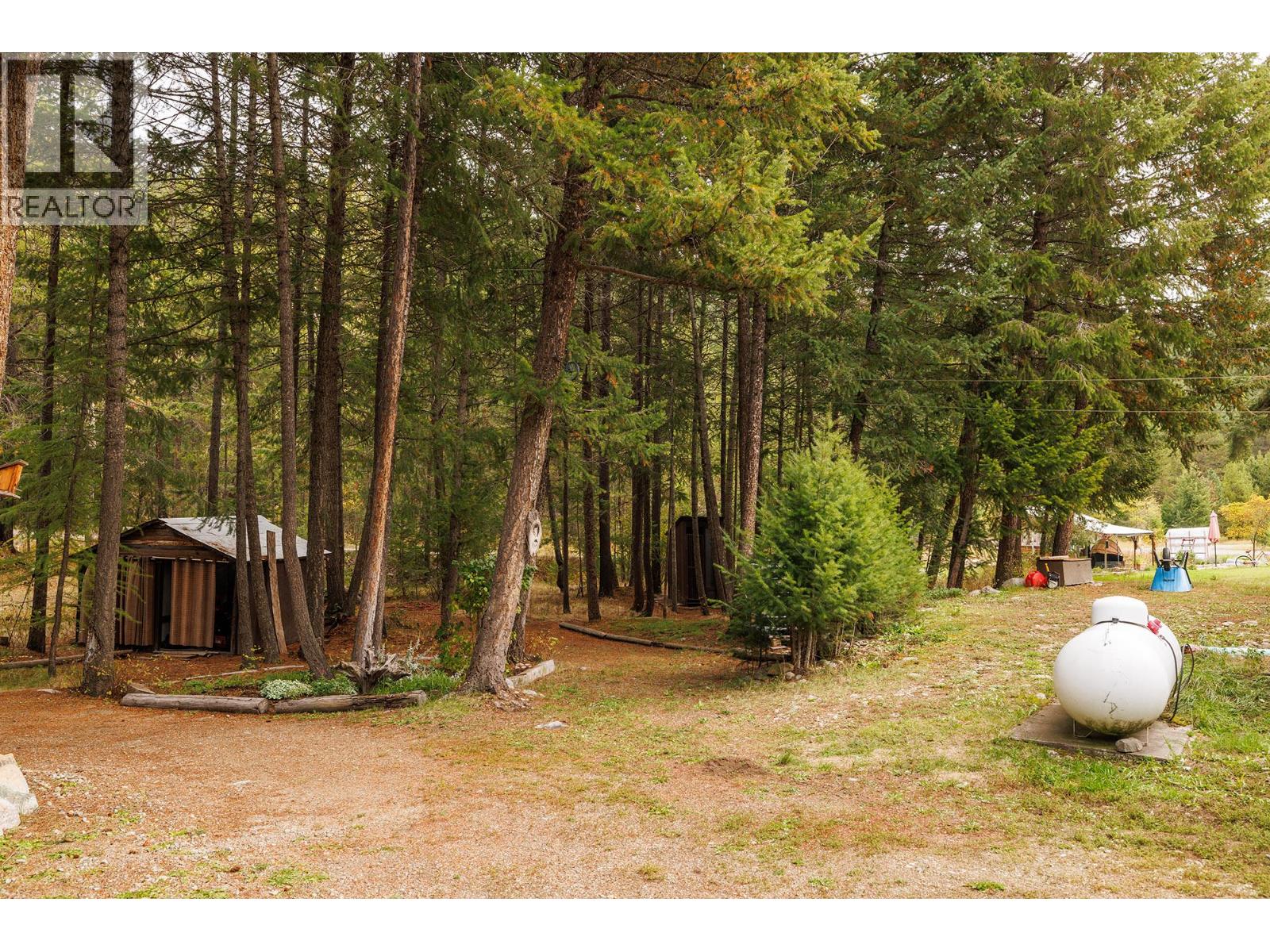 6350 33 Highway Unit# 22, Beaverdell, British Columbia  V0A 1H0 - Photo 31 - 10402317