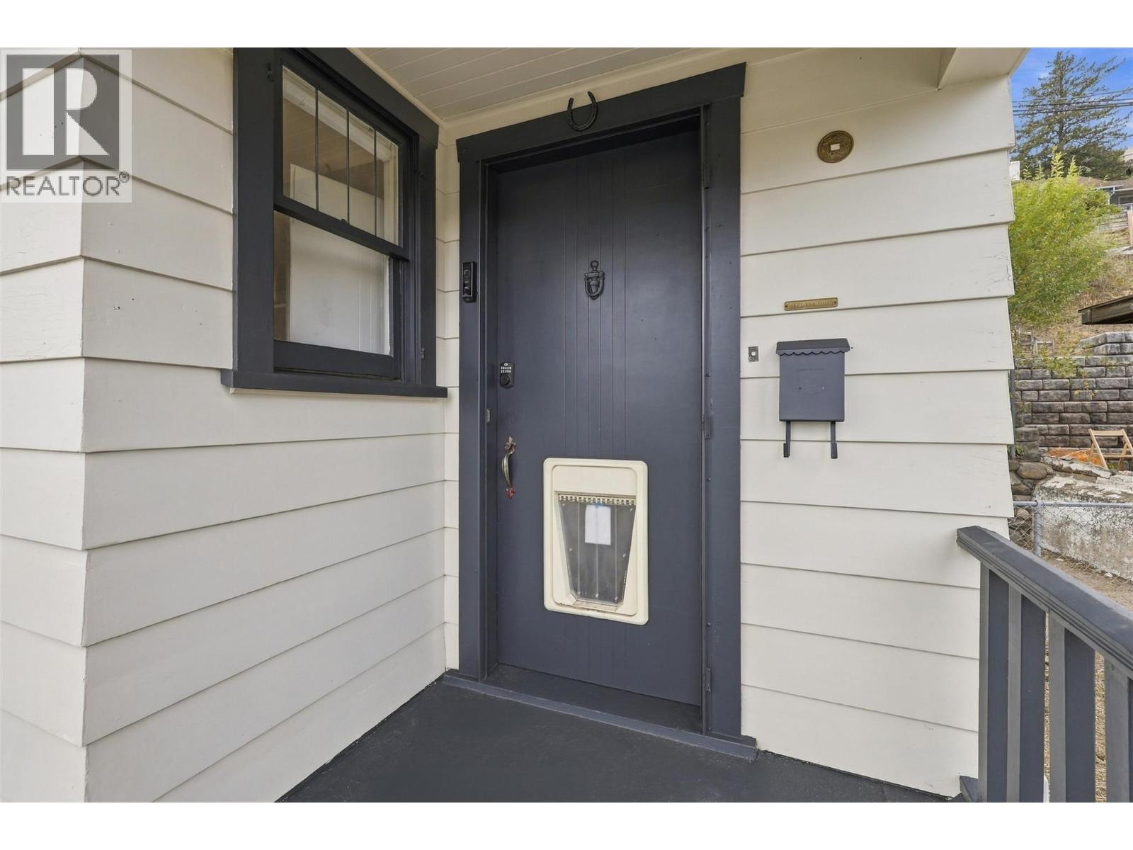 275 Seymour  W Street, Kamloops, British Columbia  V2C 2E7 - Photo 4 - 10402538