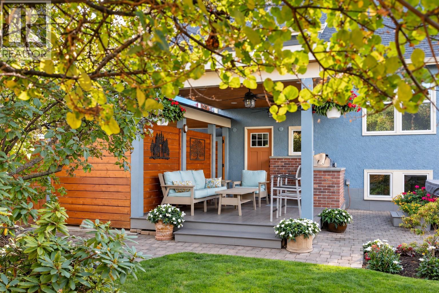 2071 Abbott Street, Kelowna, British Columbia  V1Y 1C5 - Photo 27 - 10402248