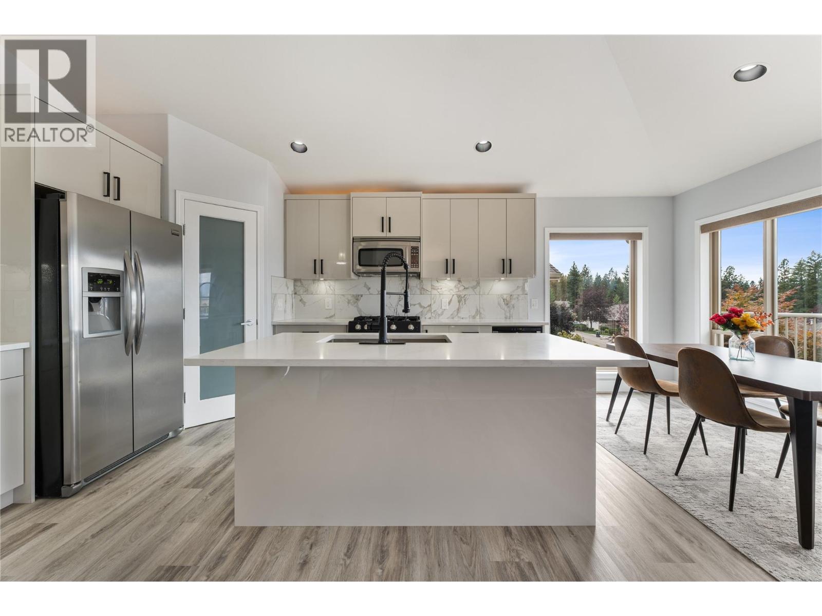 3516 Camelback Drive, Kelowna, British Columbia  V1X 8A7 - Photo 13 - 10402559