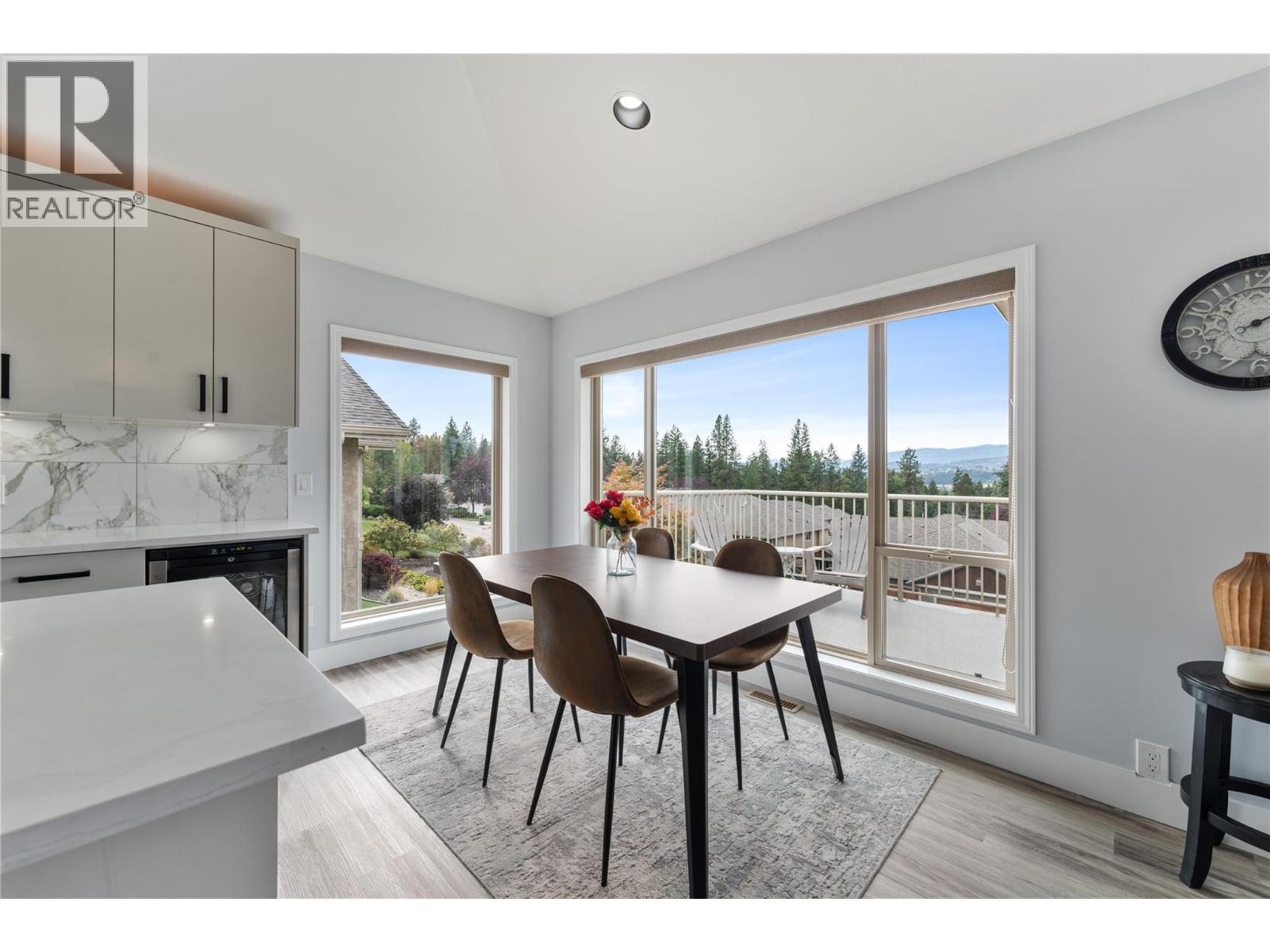 3516 Camelback Drive, Kelowna, British Columbia  V1X 8A7 - Photo 14 - 10402559