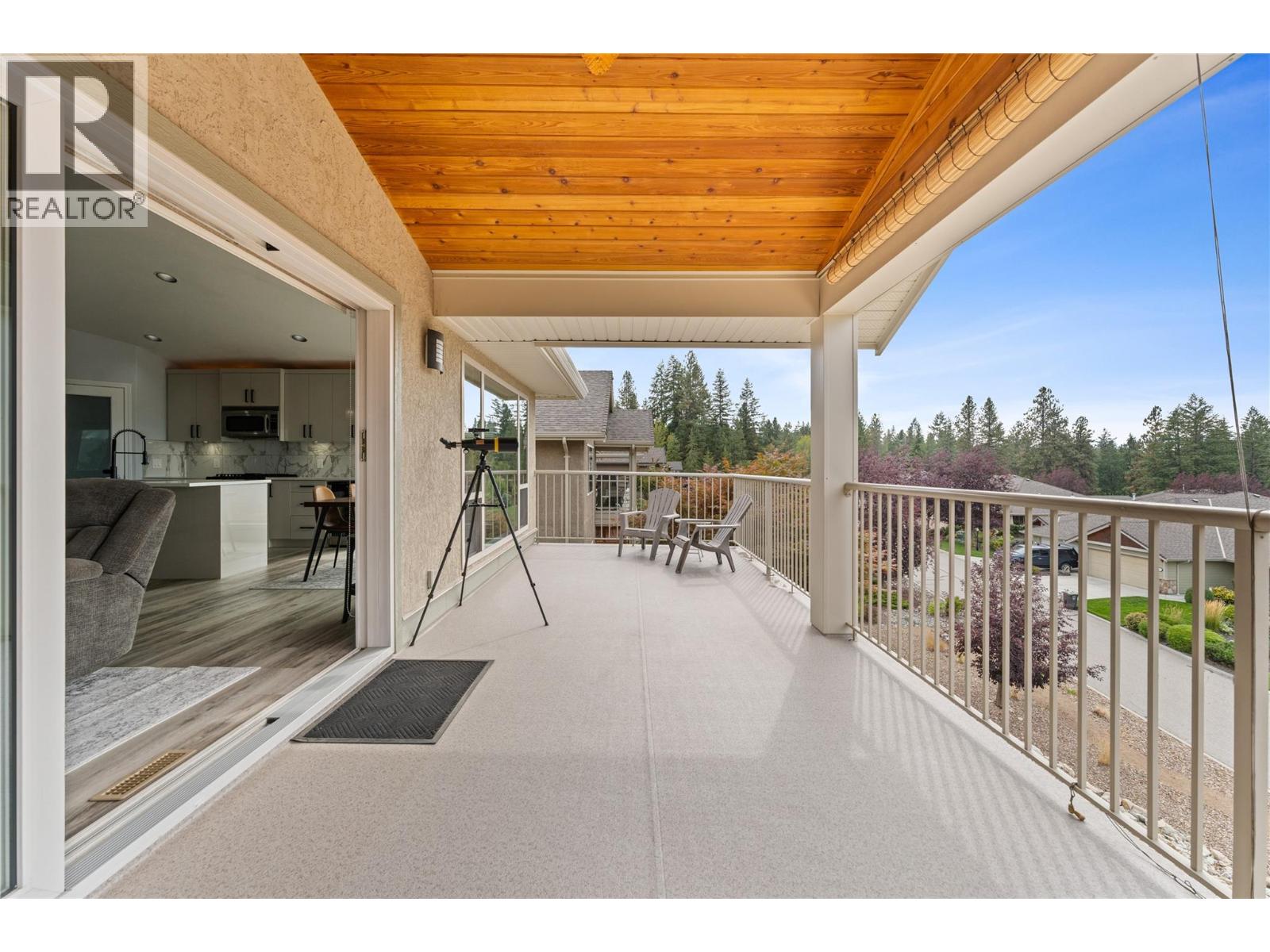 3516 Camelback Drive, Kelowna, British Columbia  V1X 8A7 - Photo 19 - 10402559