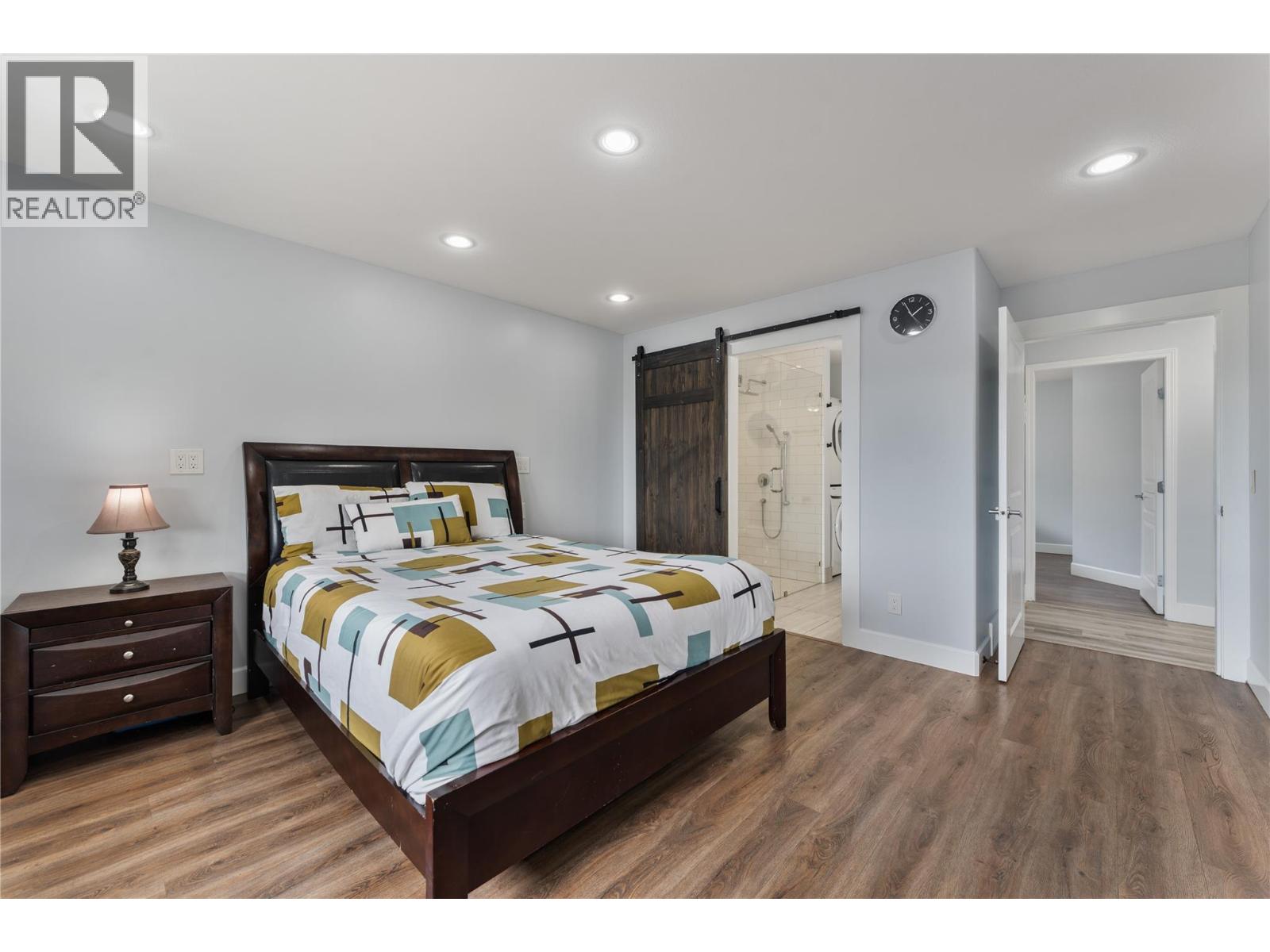 3516 Camelback Drive, Kelowna, British Columbia  V1X 8A7 - Photo 24 - 10402559